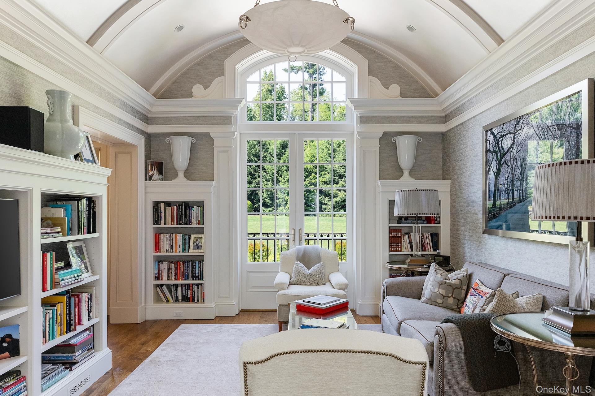 6 Spring Hill Lane