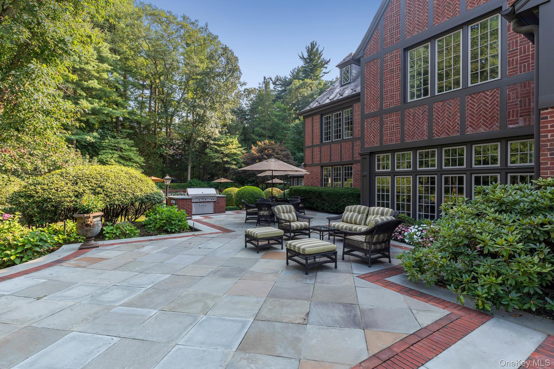 39 Chestnut Hill Drive