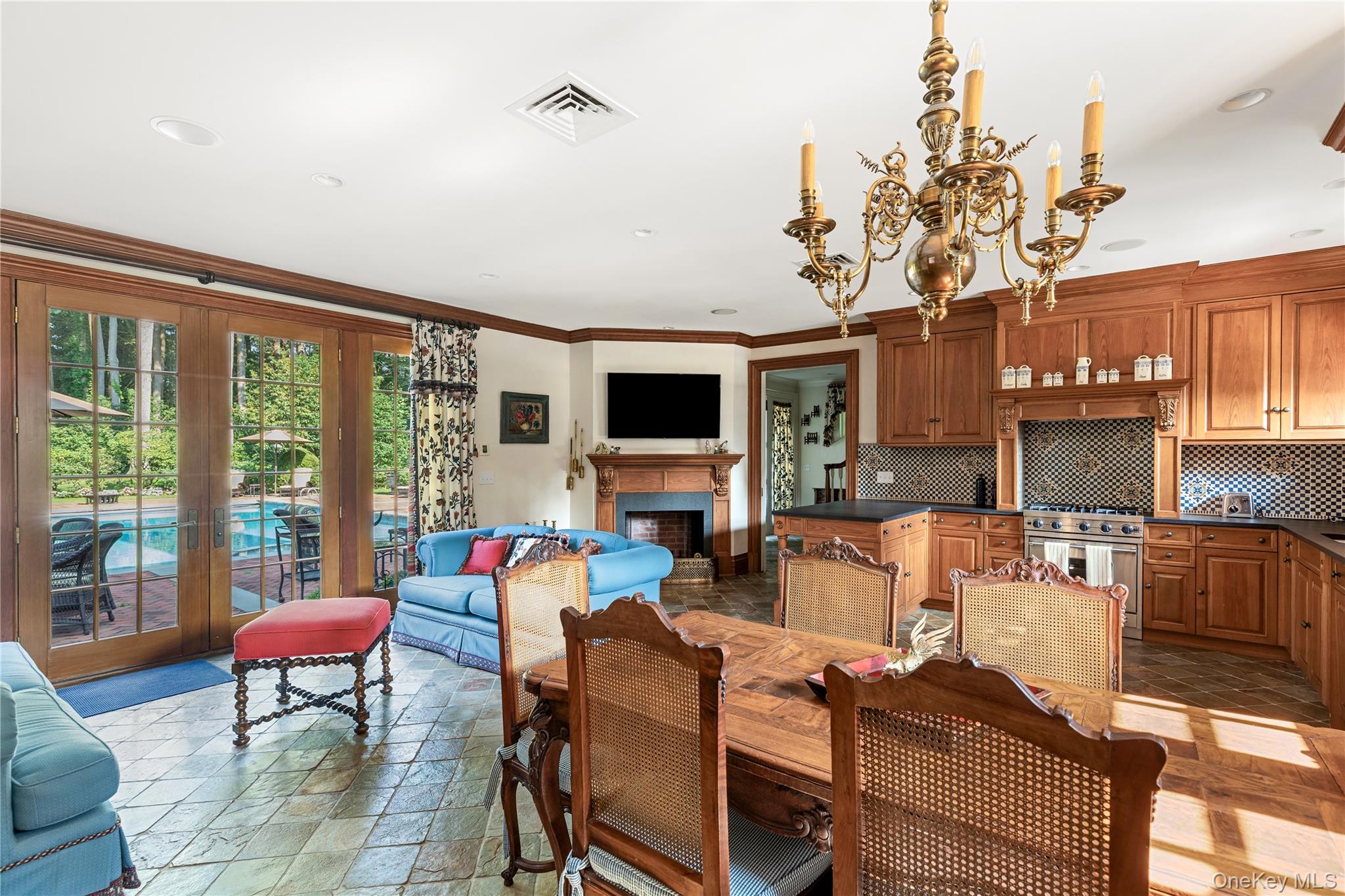 39 Chestnut Hill Drive