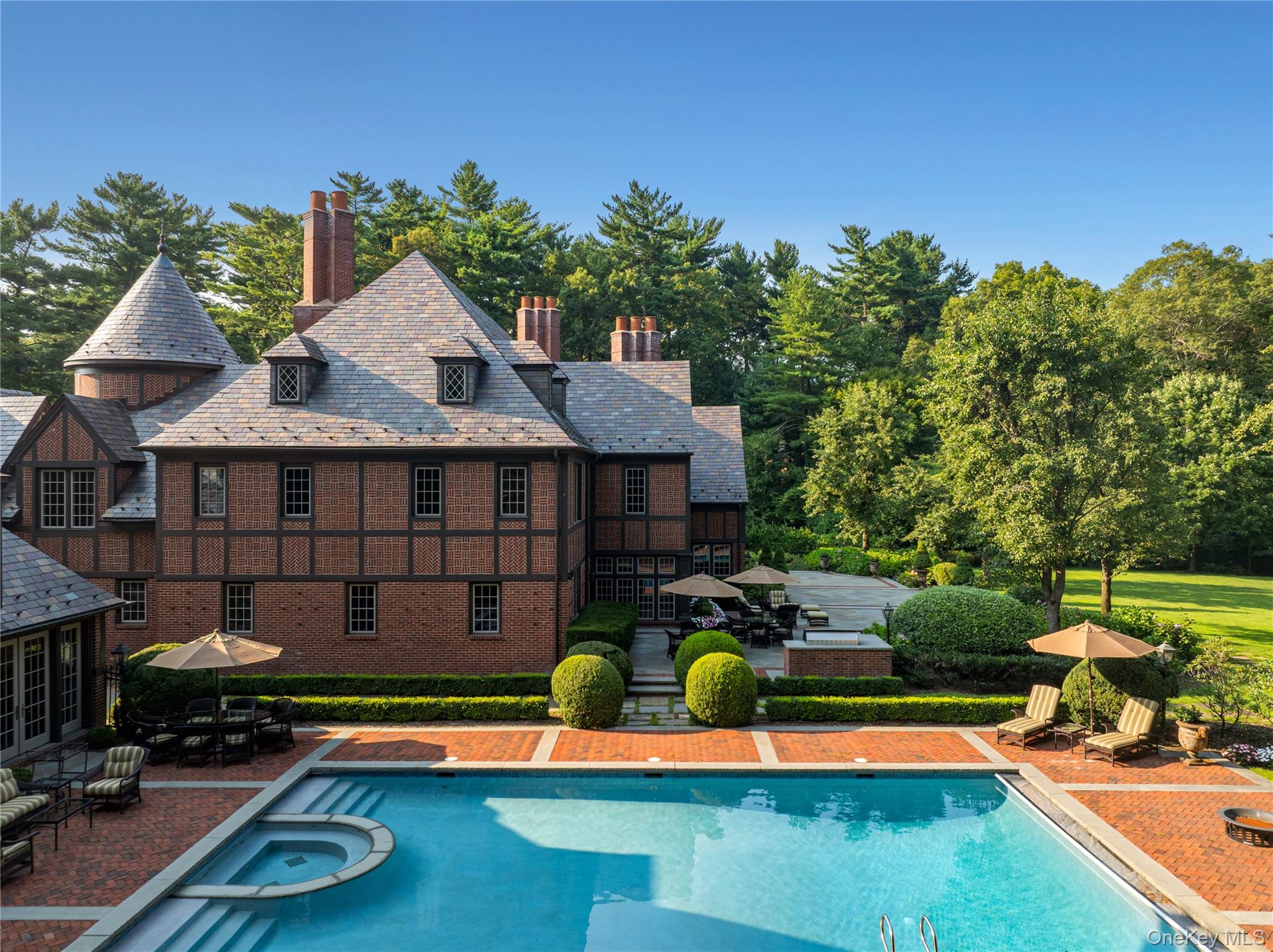 39 Chestnut Hill Drive