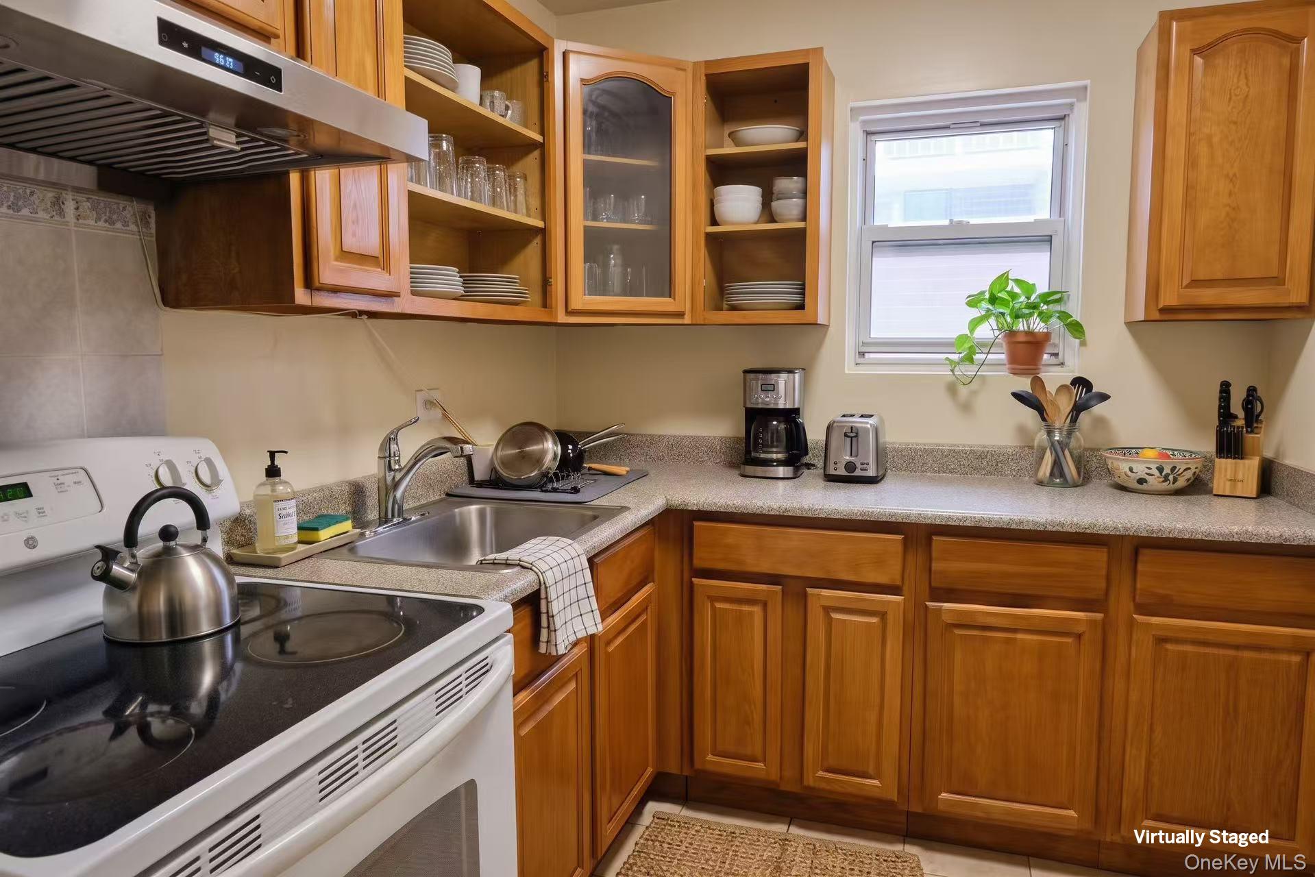 136-35 Maple Avenue Unit: 4E