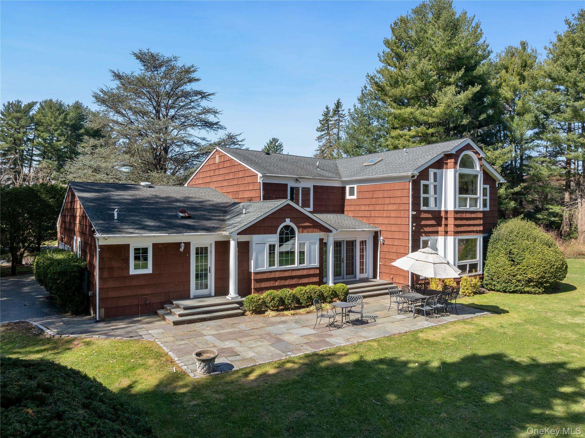 6 Longridge Lane