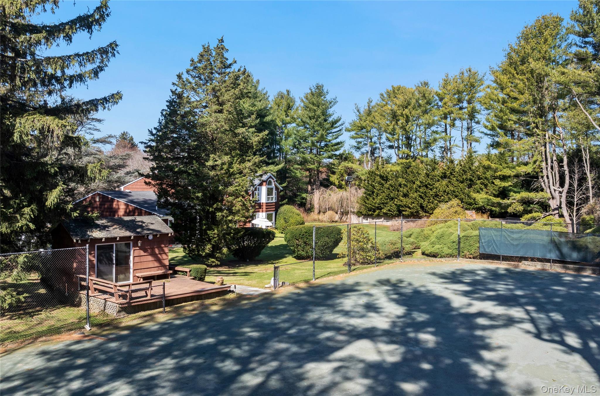 6 Longridge Lane