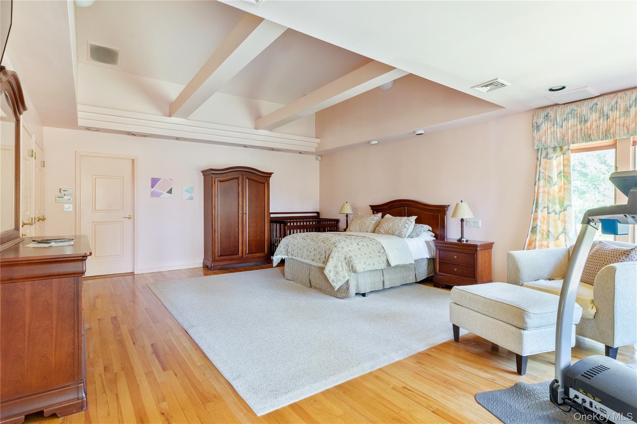 6 Longridge Lane