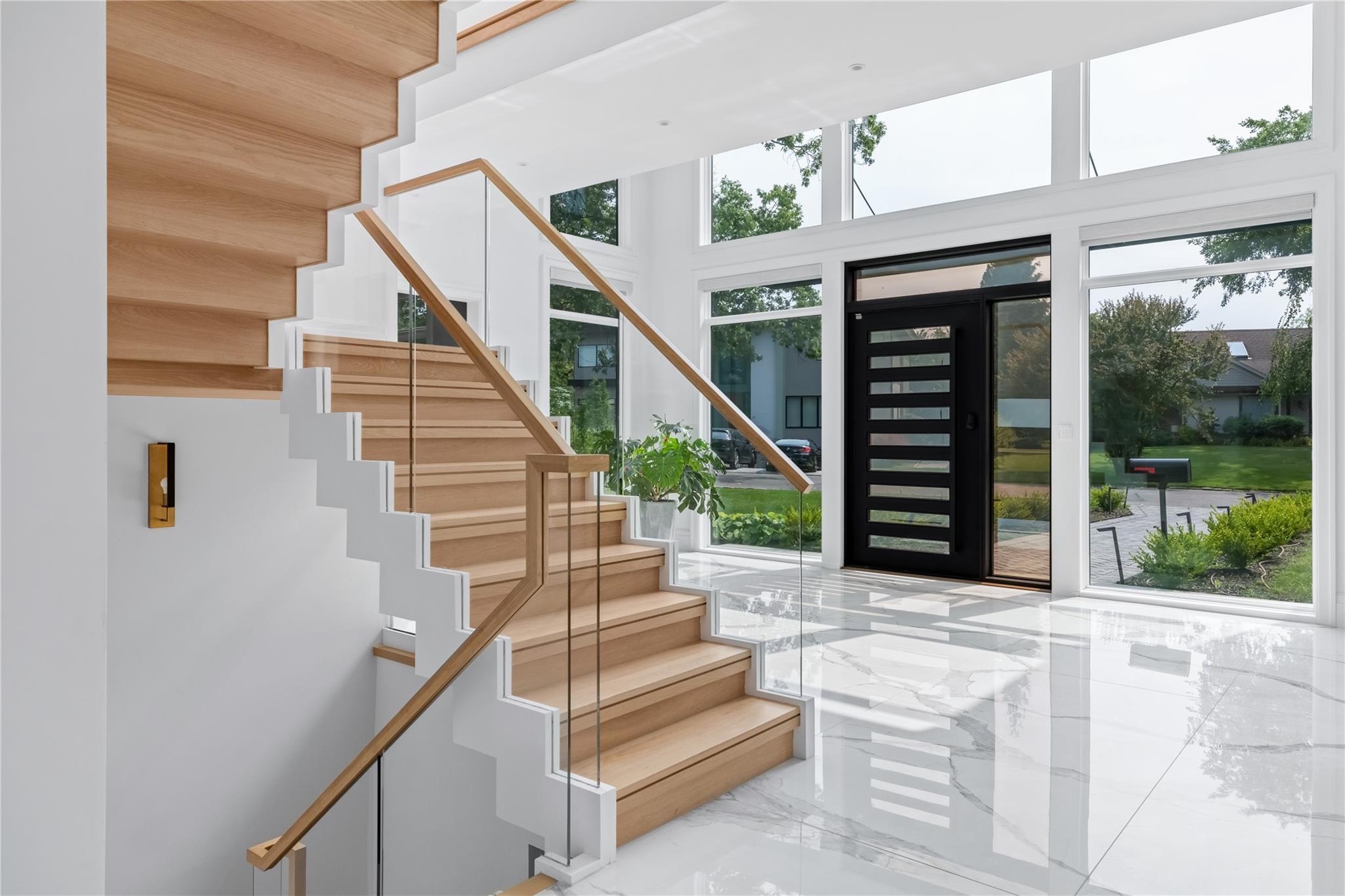 15 Gristmill Lane