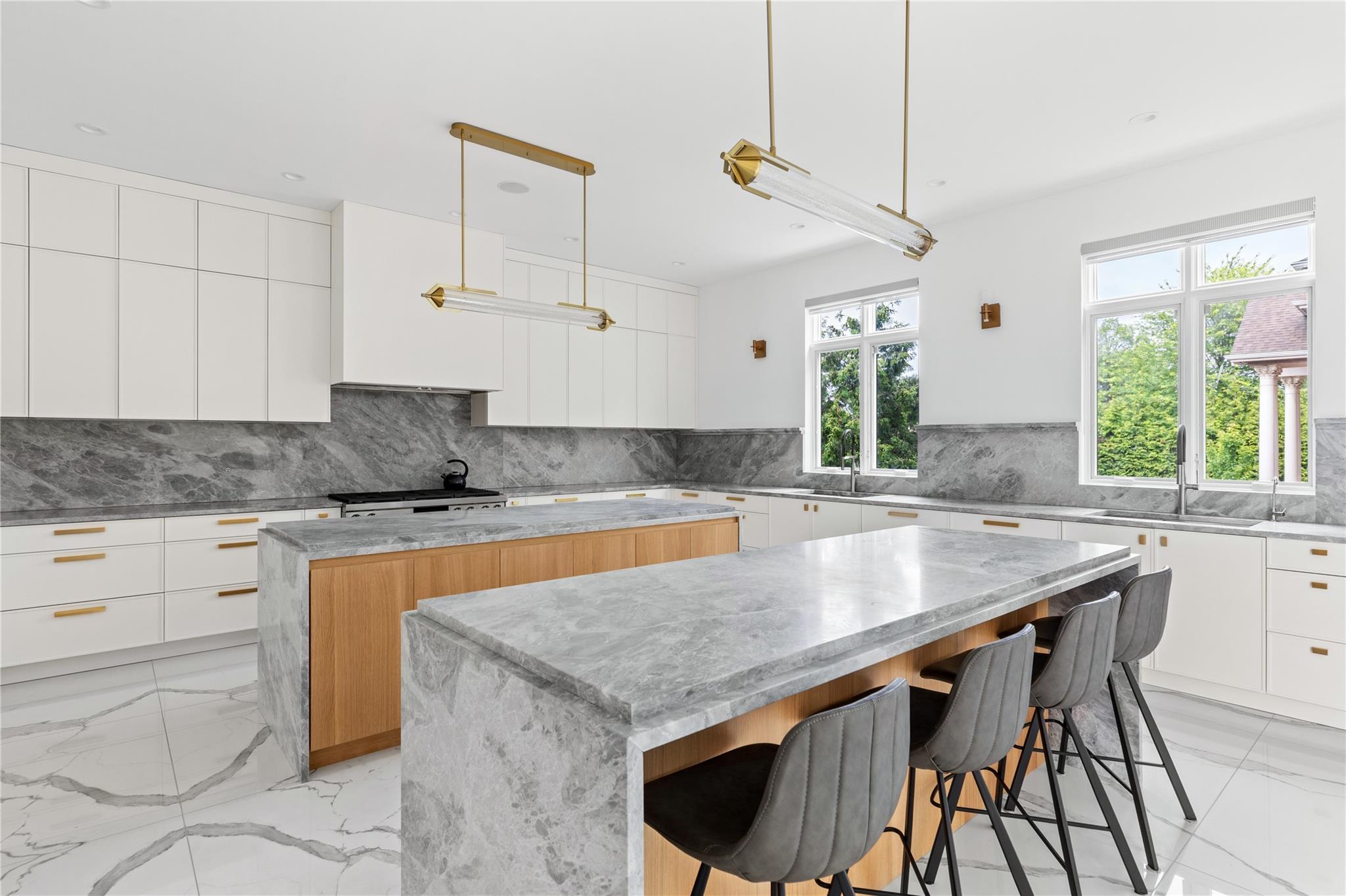 15 Gristmill Lane