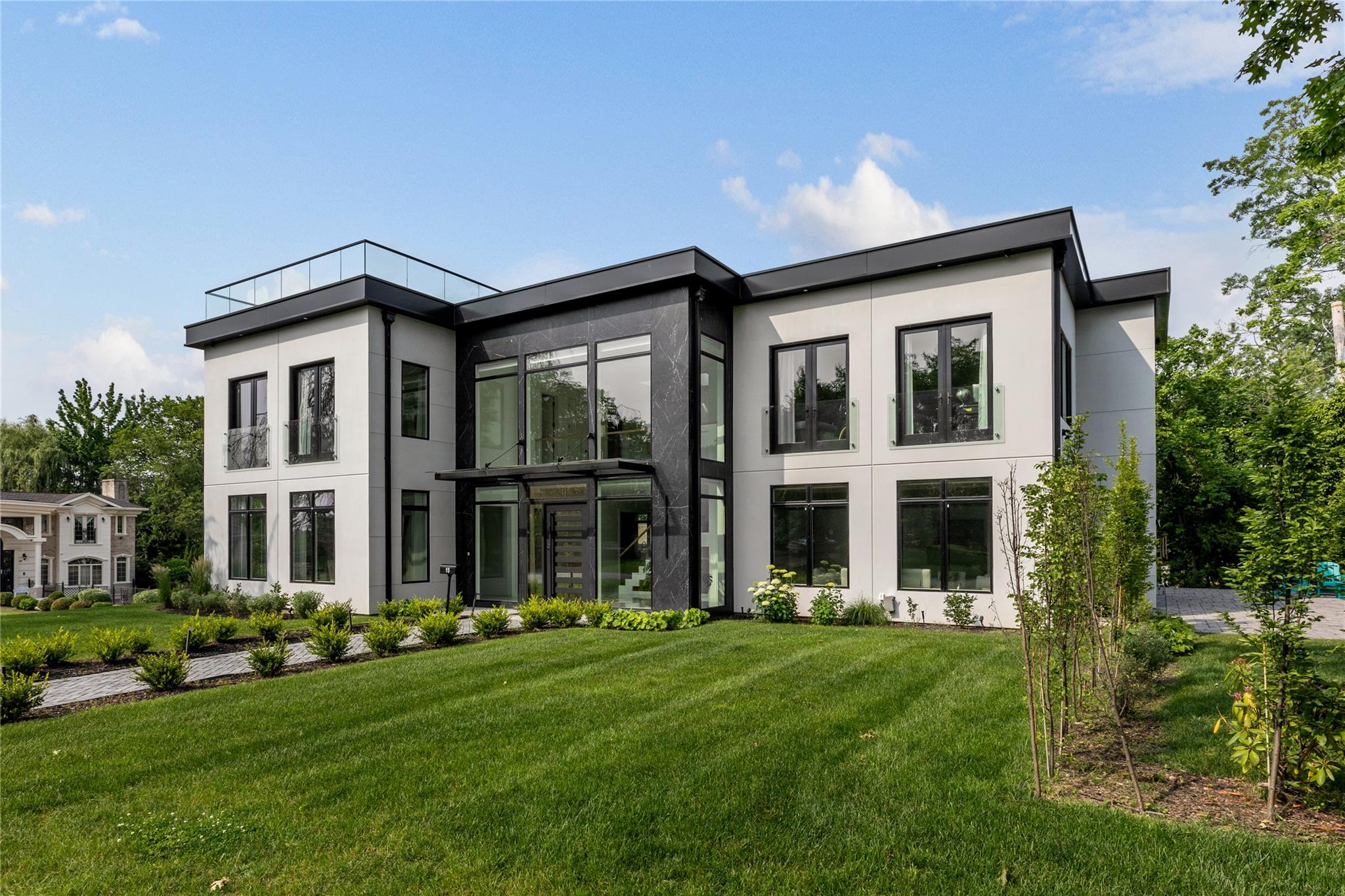 15 Gristmill Lane