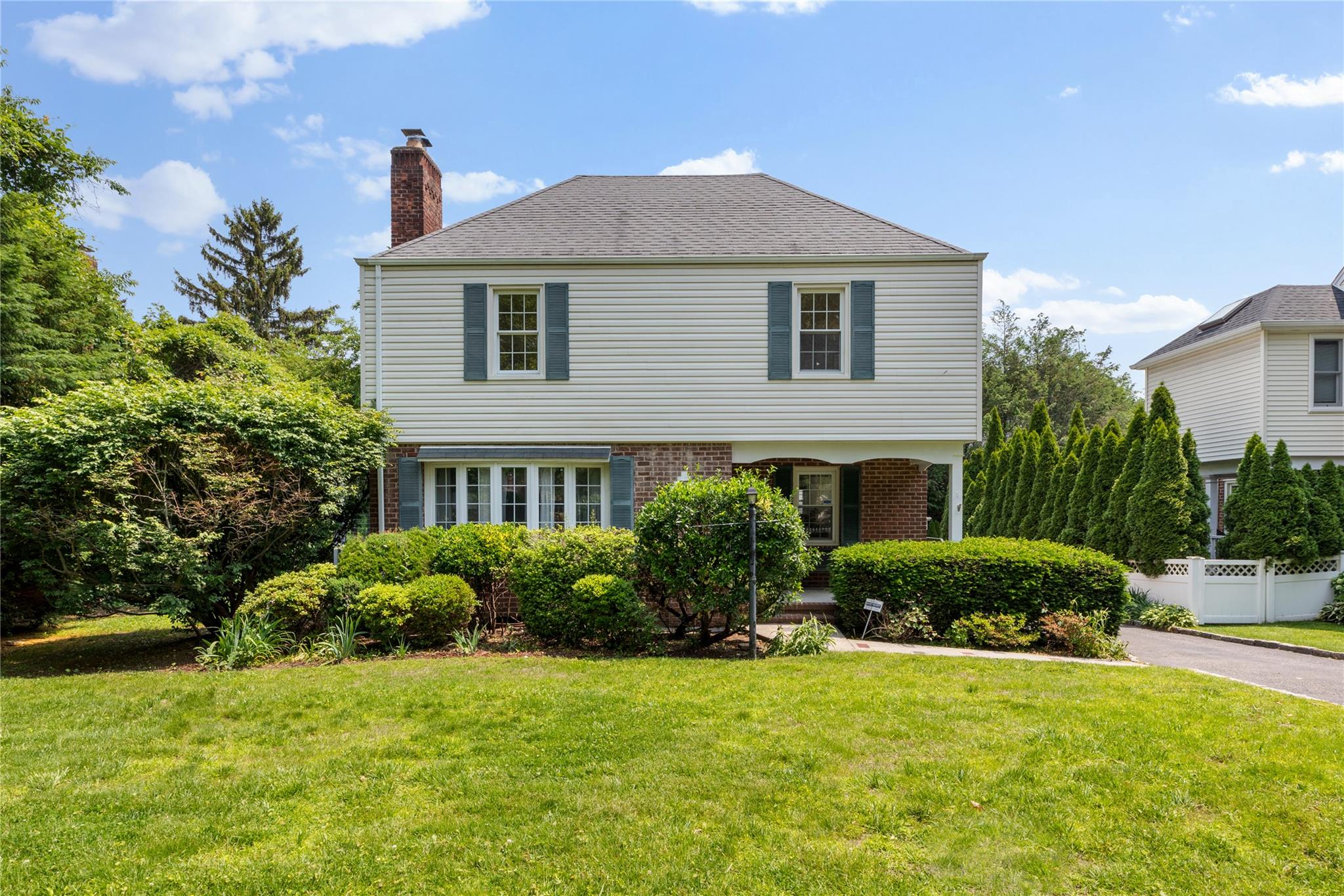 89 Clinch Avenue