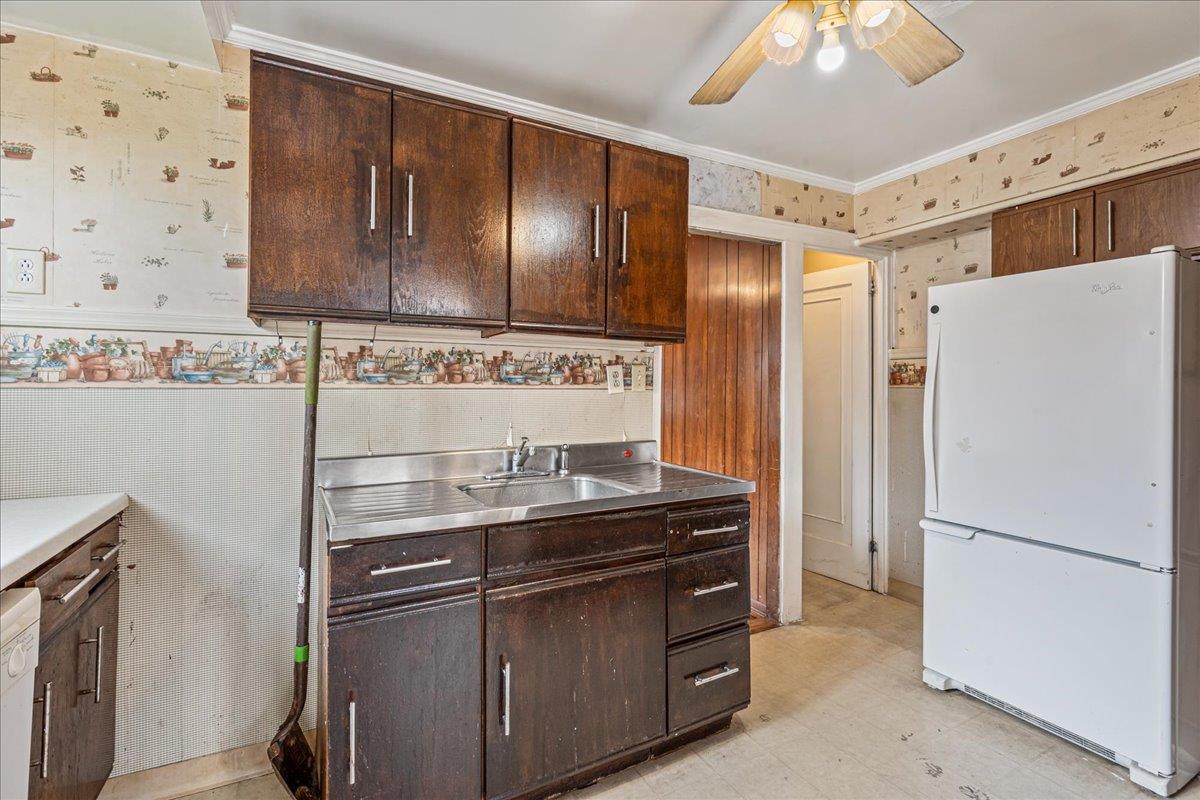 3337 204th Street