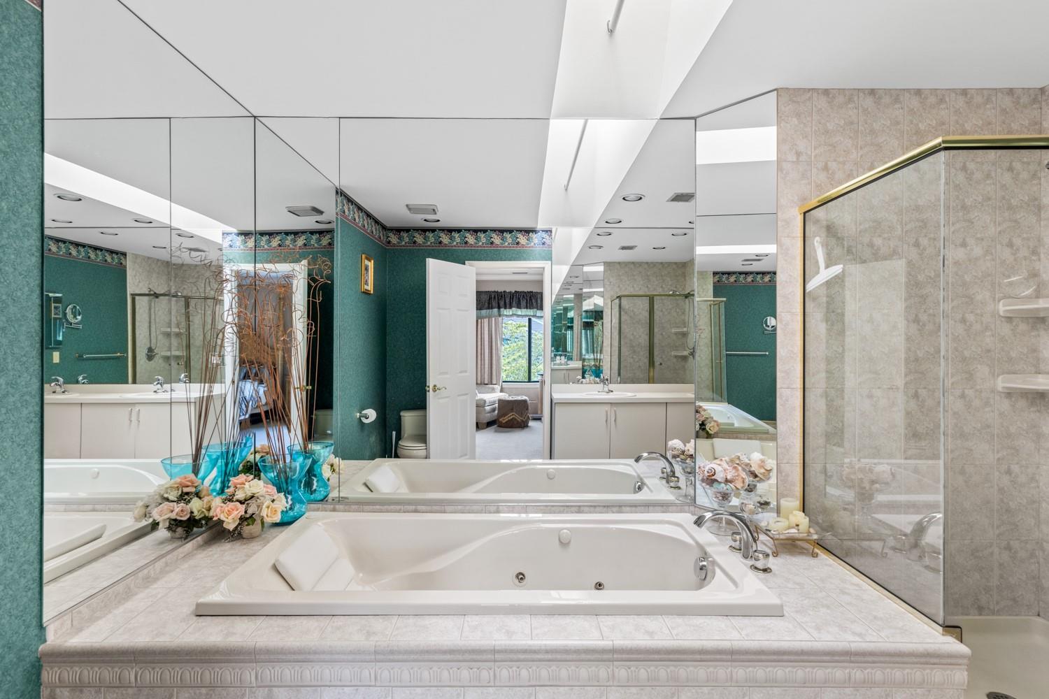 157 Hidden Ponds Circle