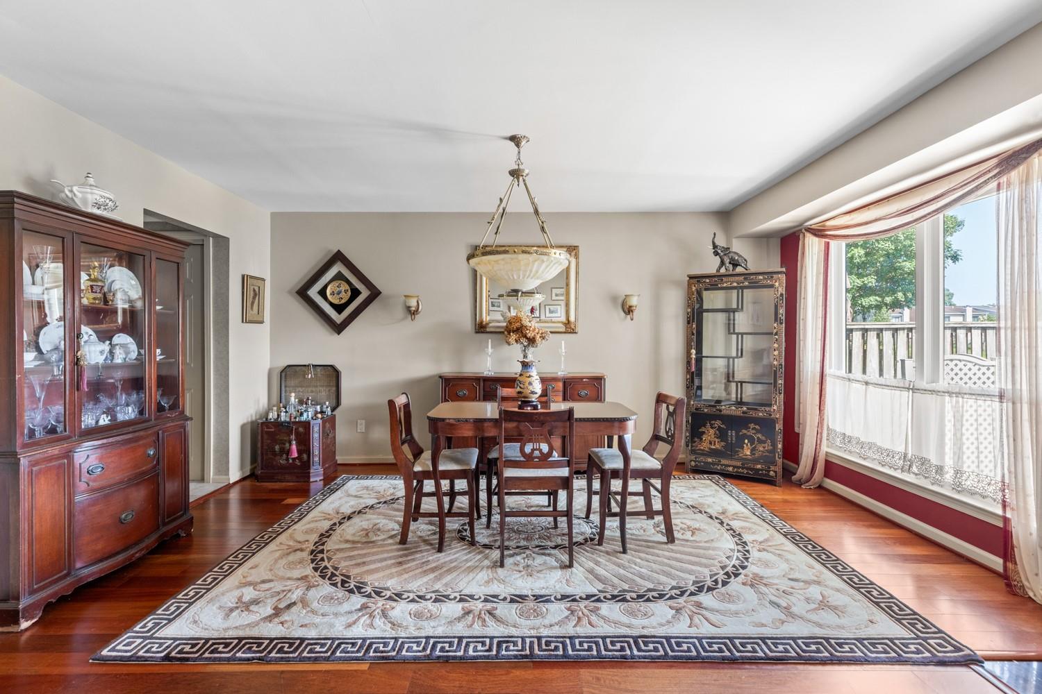 157 Hidden Ponds Circle