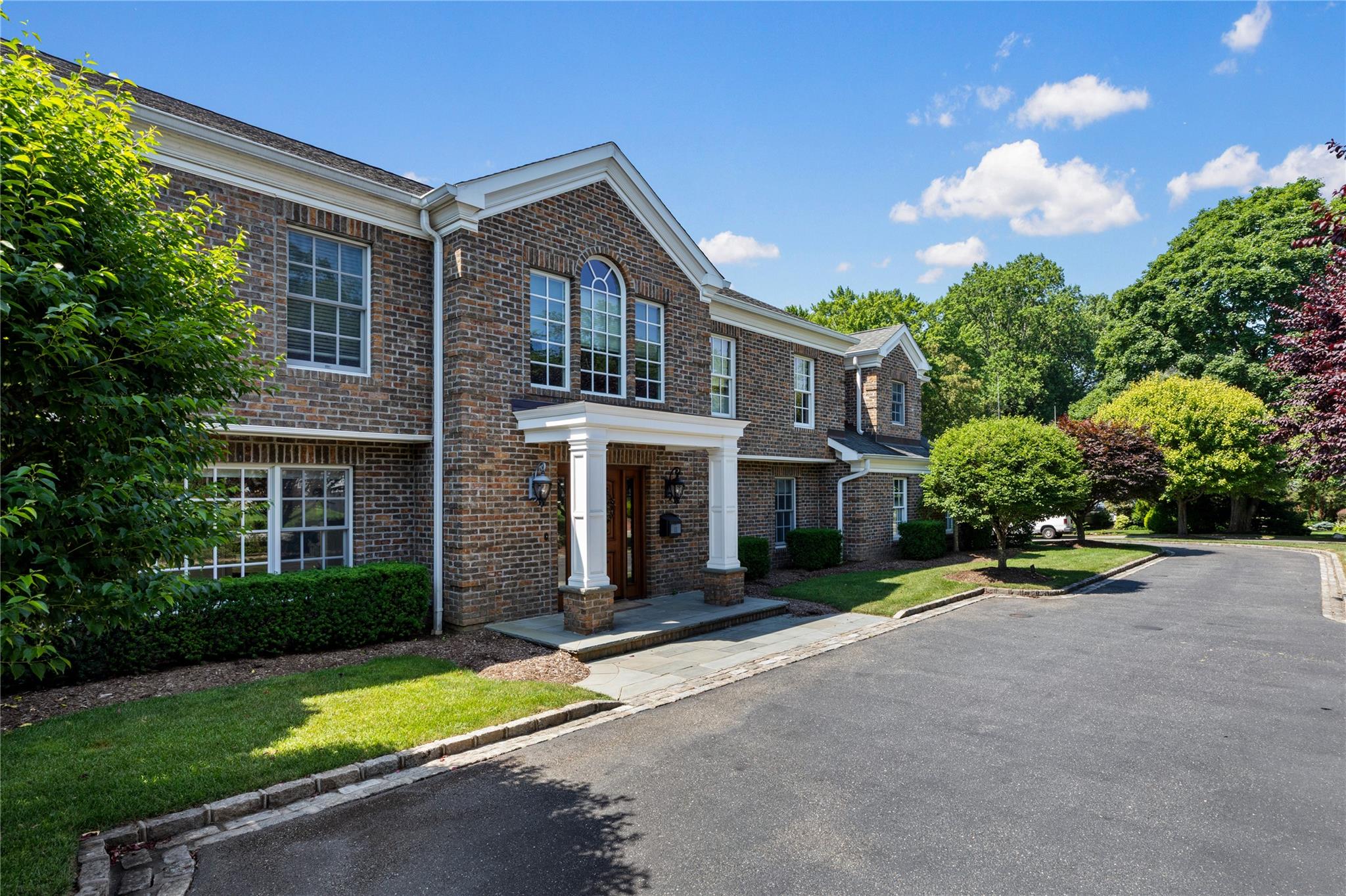 27 Hemlock Road