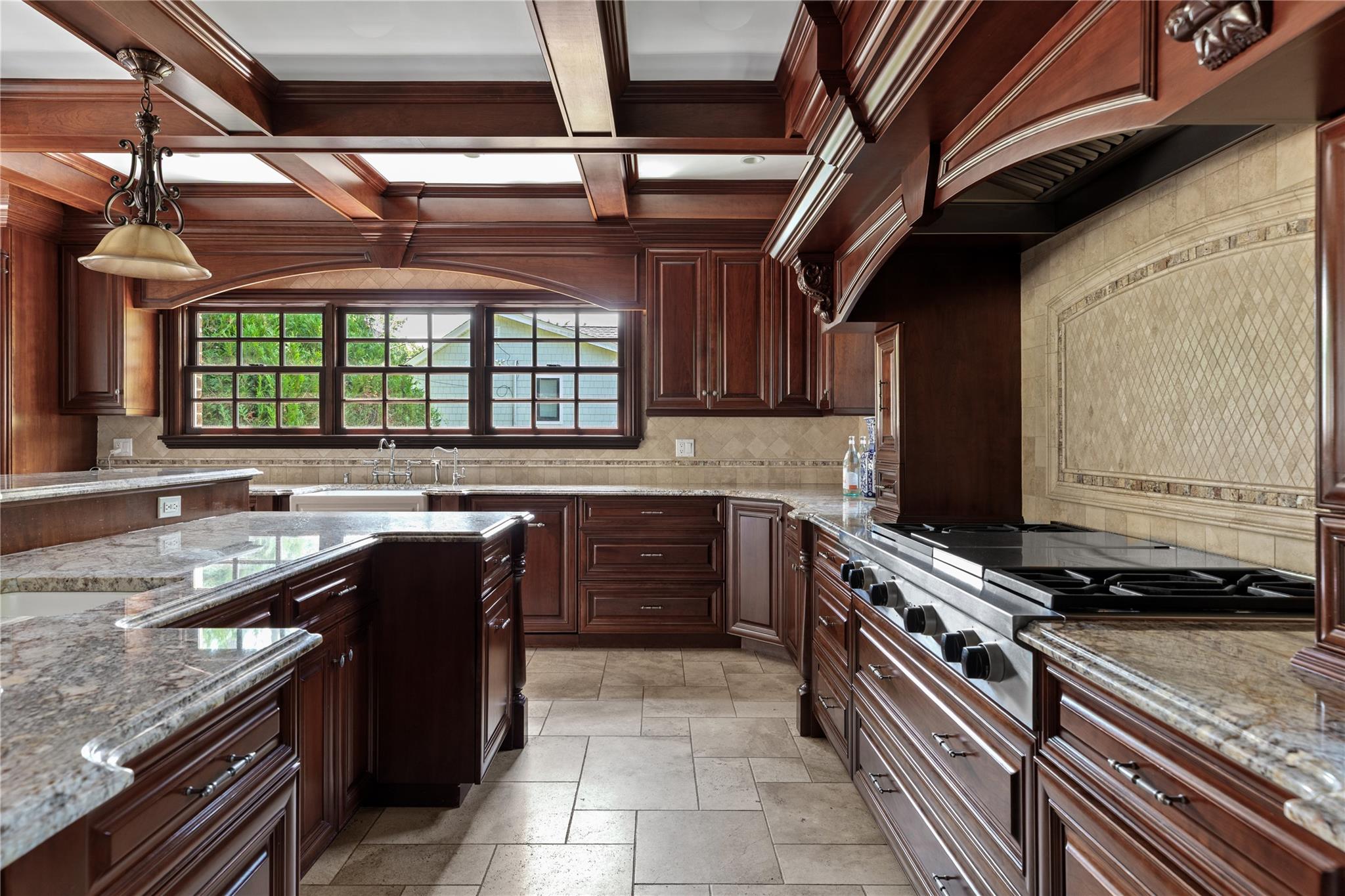 27 Hemlock Road