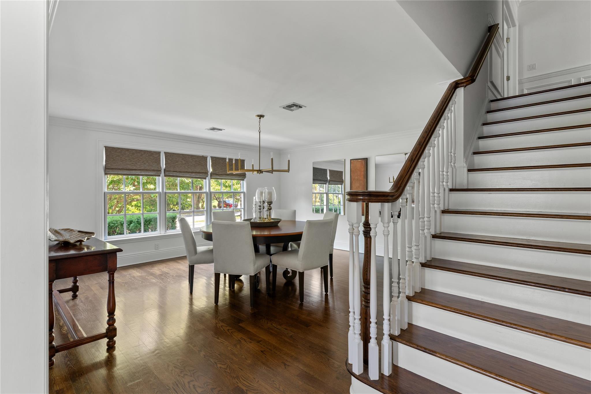 27 Hemlock Road