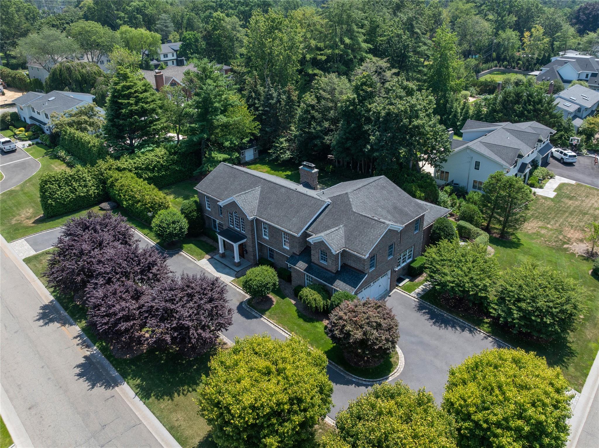 27 Hemlock Road