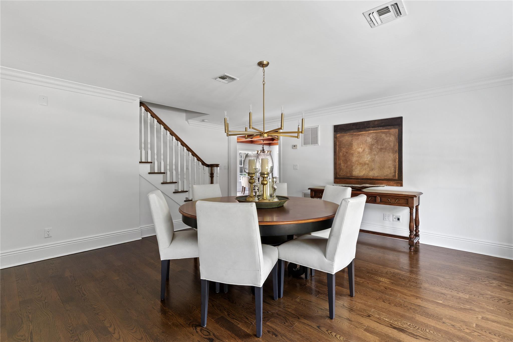 27 Hemlock Road