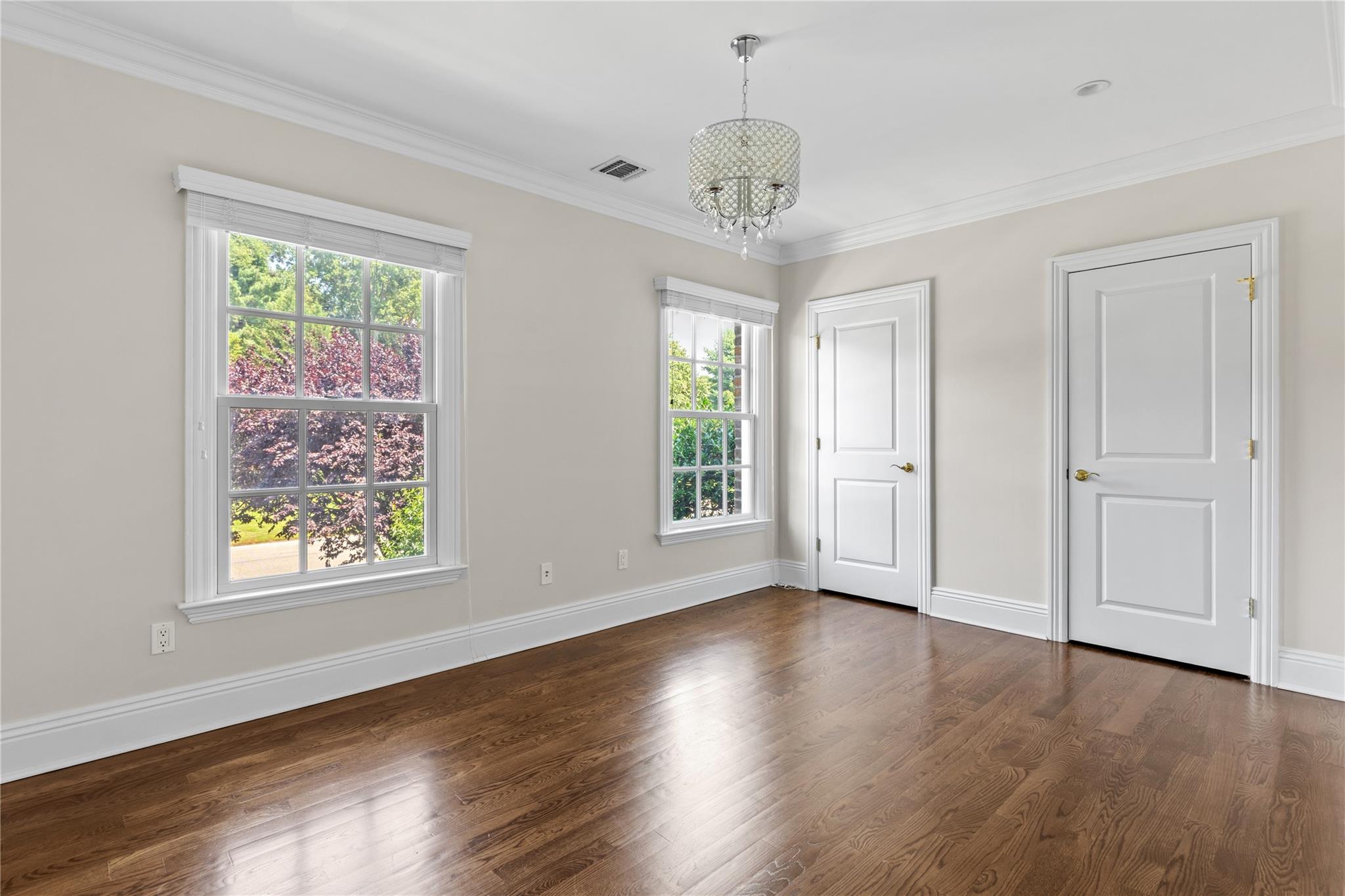 27 Hemlock Road
