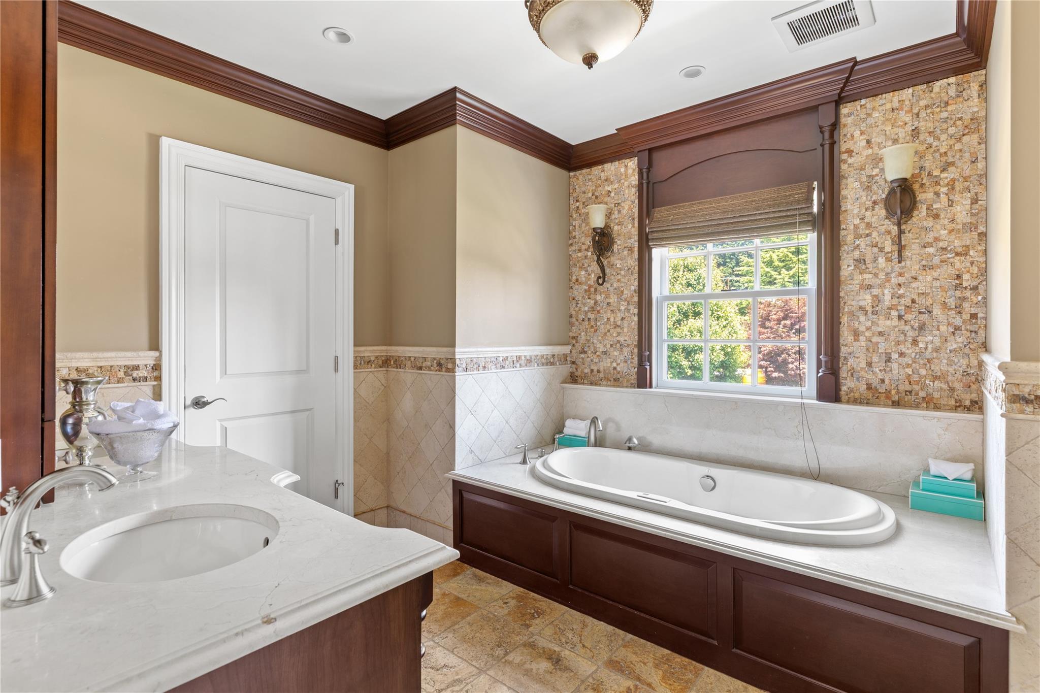 27 Hemlock Road