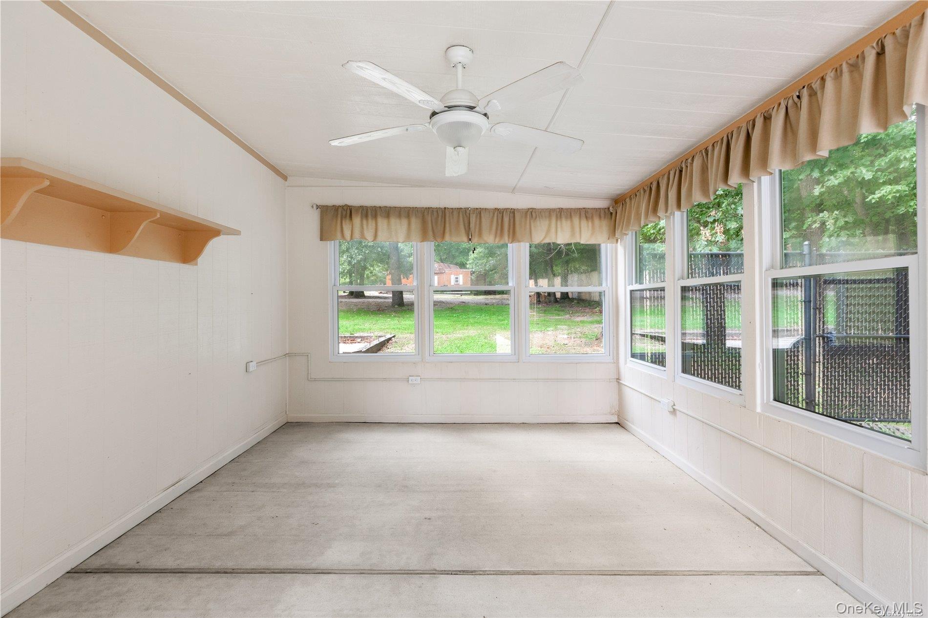 110 E Bartlett Road