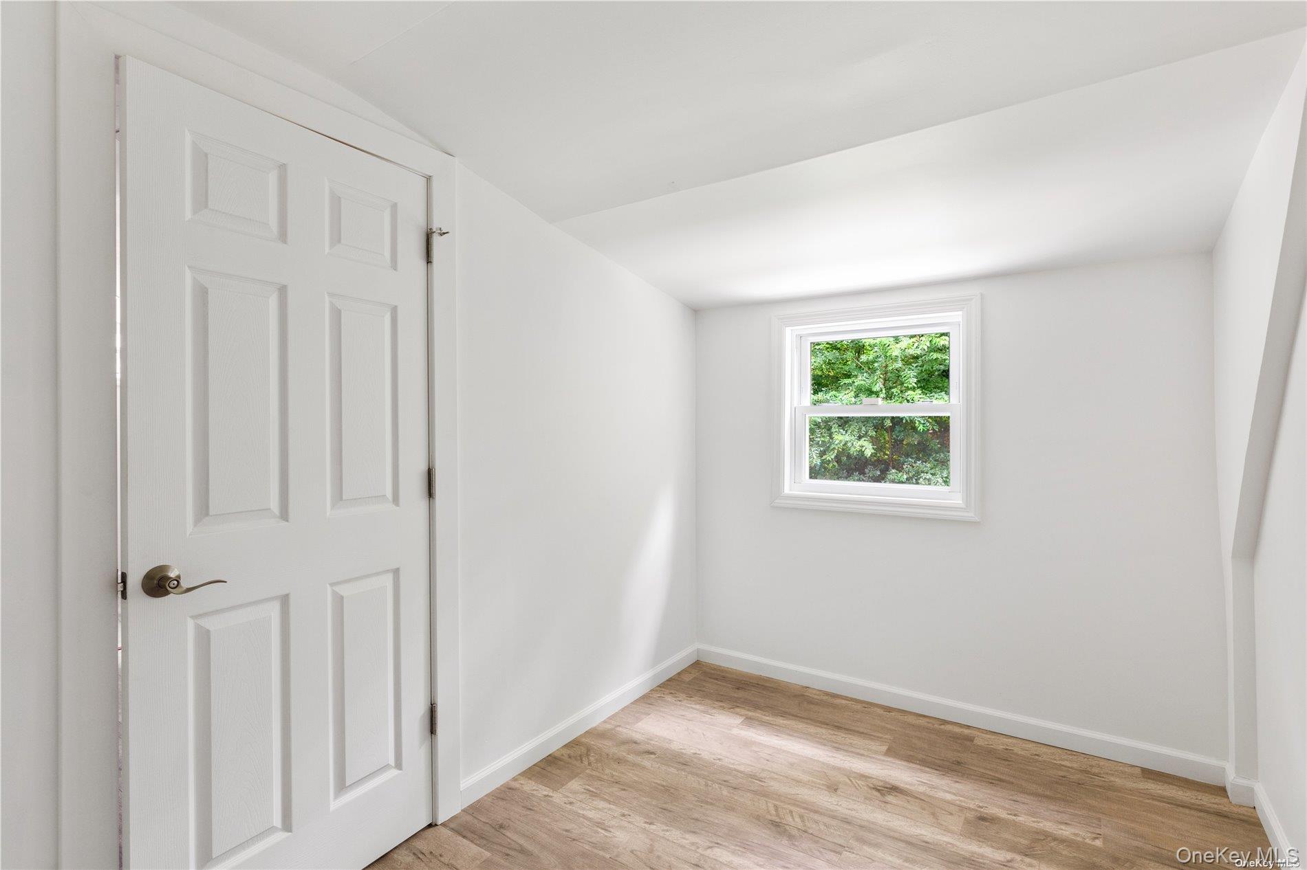 110 E Bartlett Road
