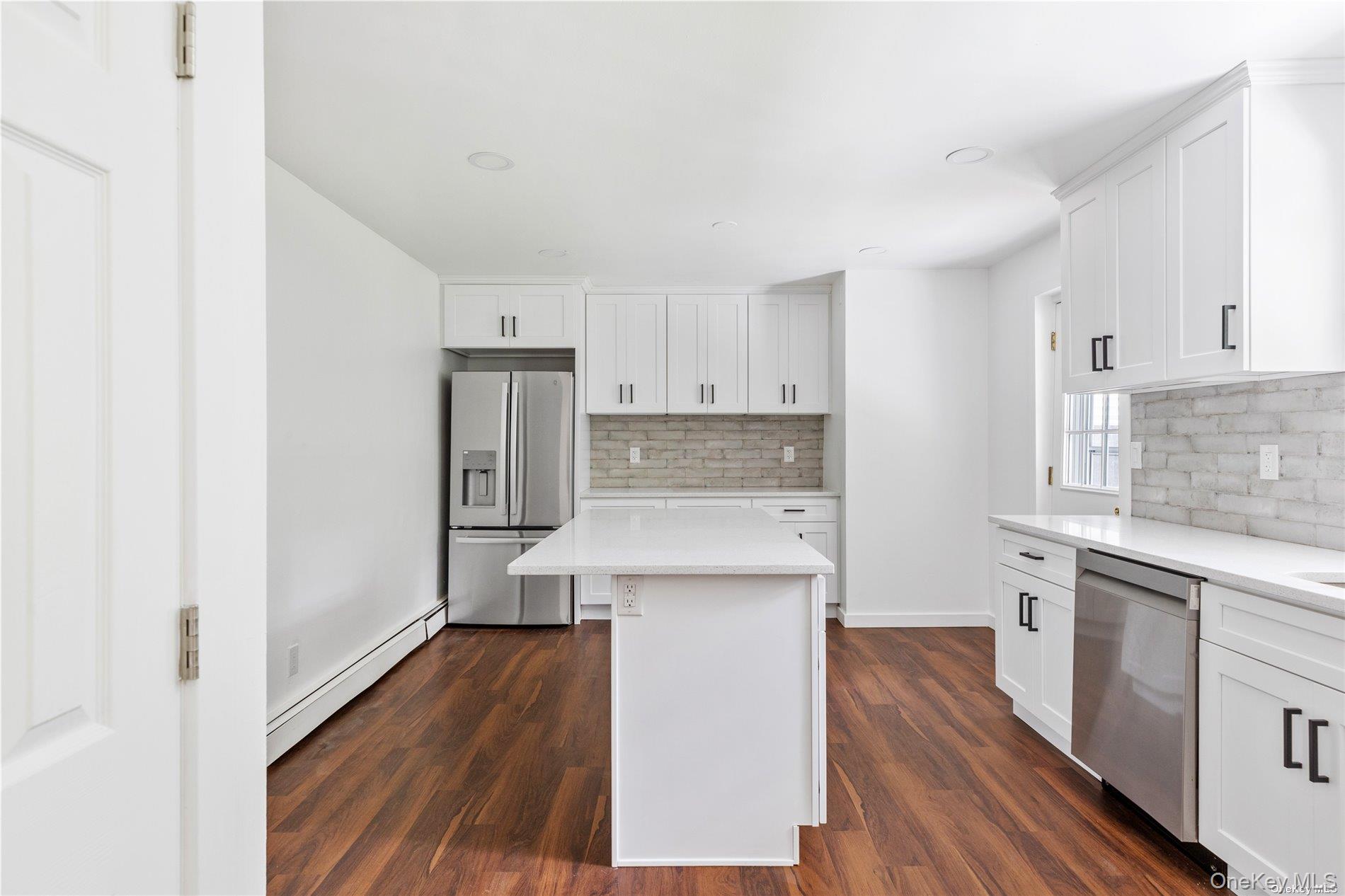 110 E Bartlett Road