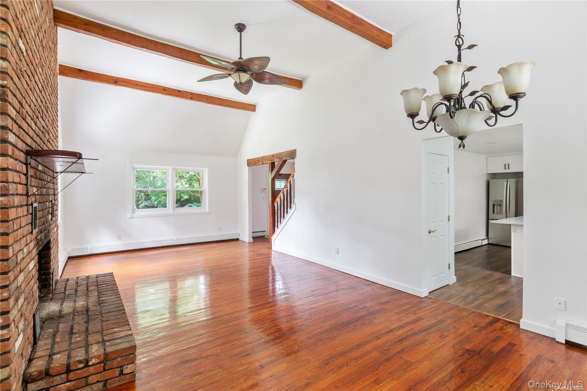 110 E Bartlett Road
