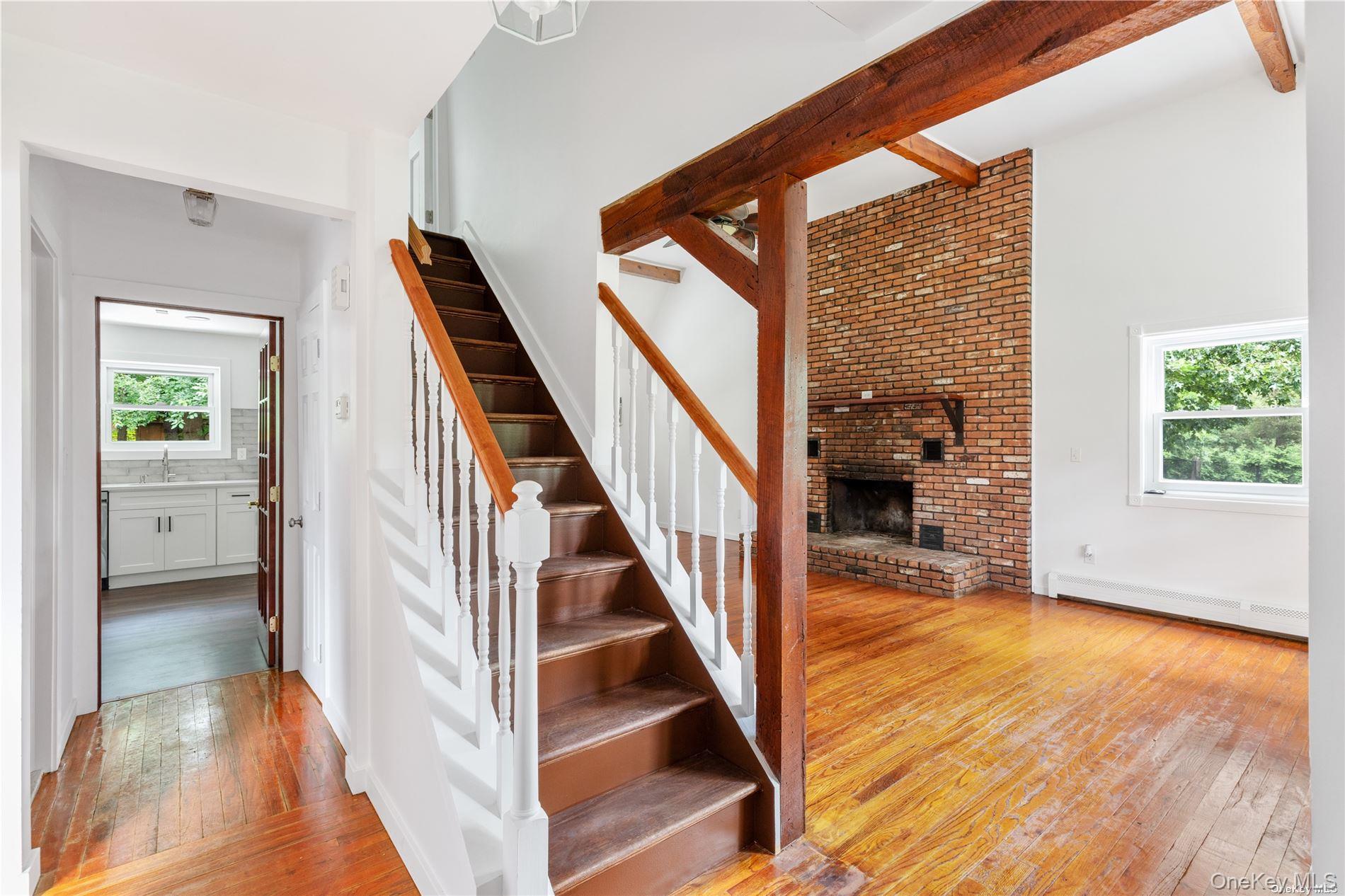 110 E Bartlett Road