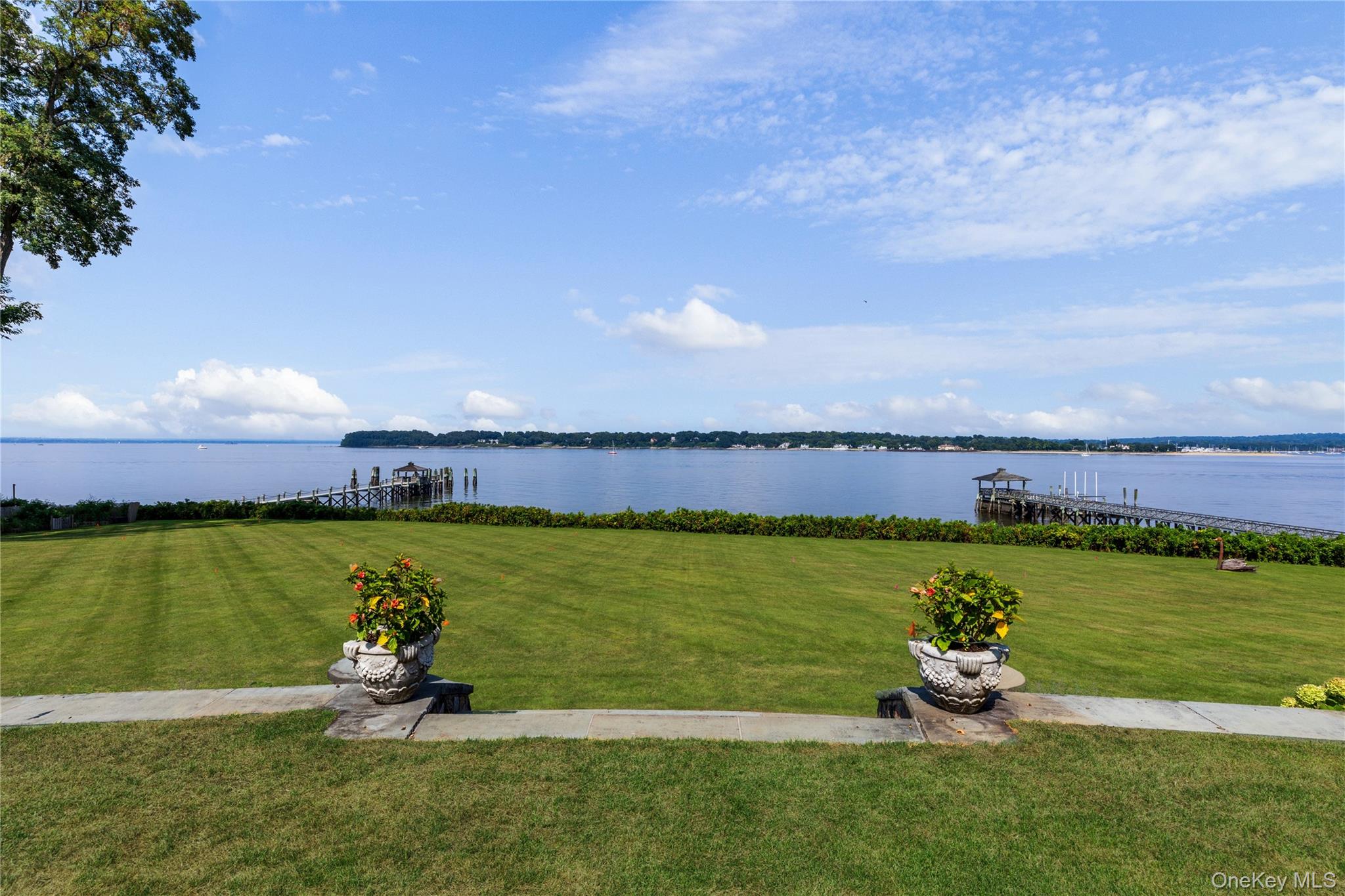 227 Dock Lane