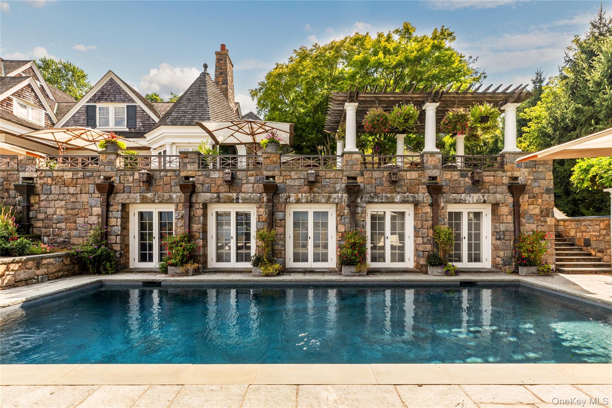 227 Dock Lane