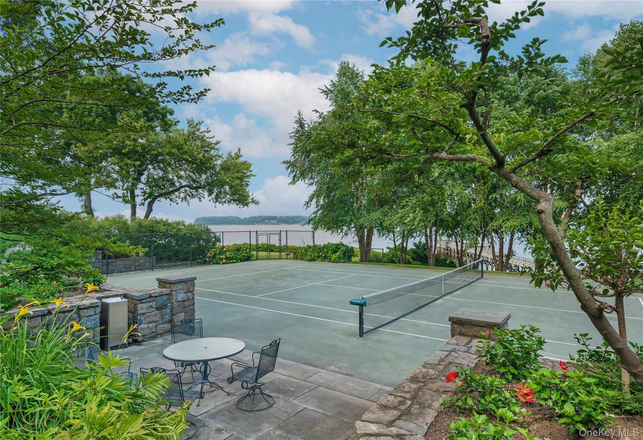 227 Dock Lane