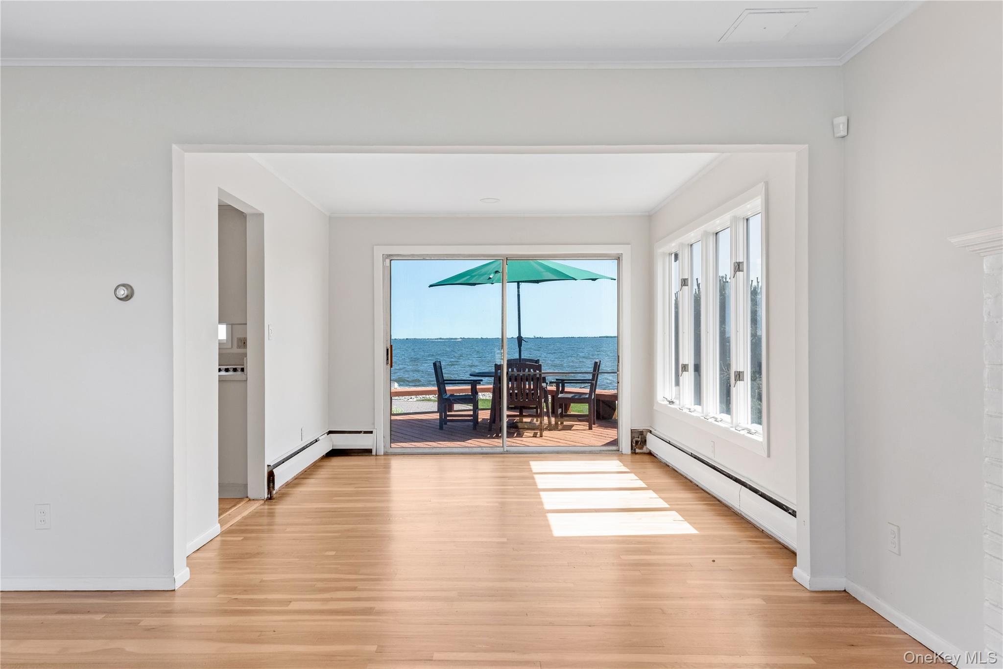 167 Secatogue Lane W