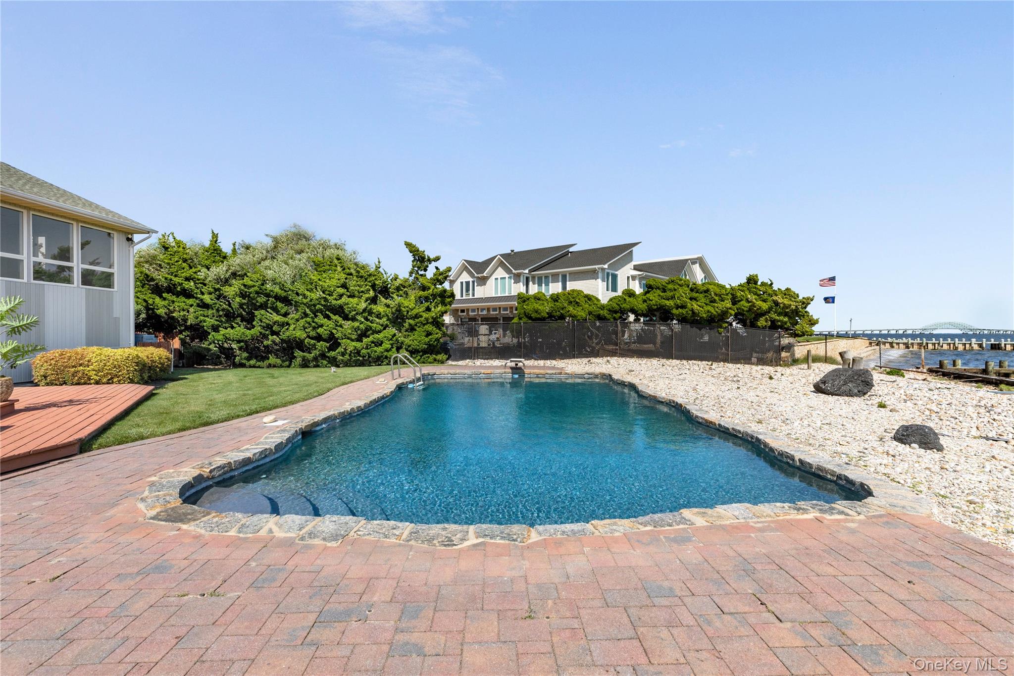 167 Secatogue Lane W