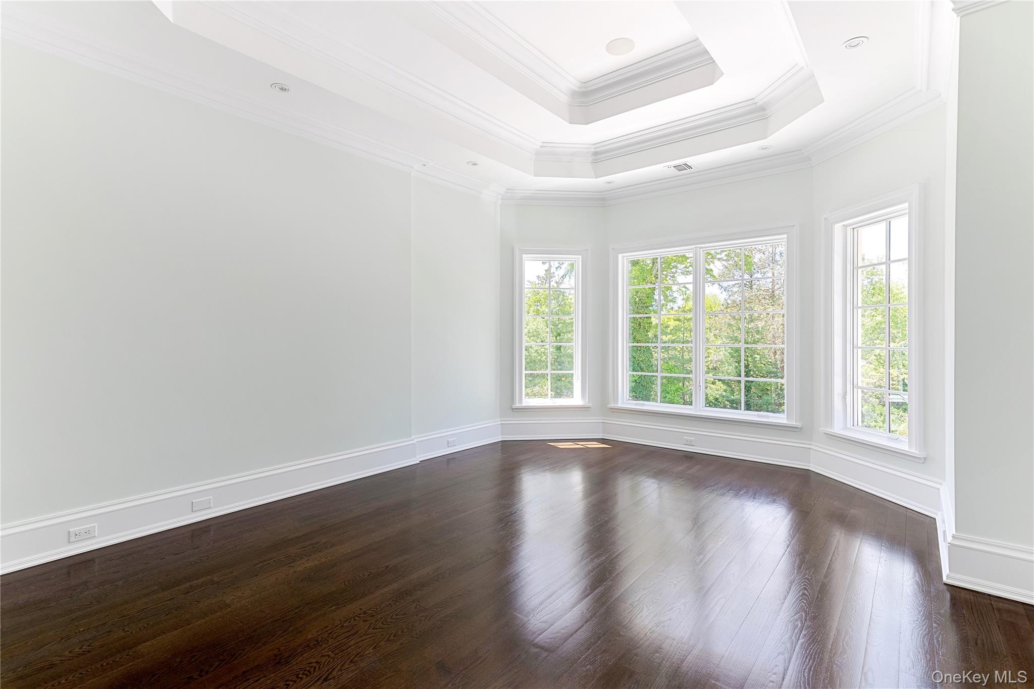 6 Foxwood Road