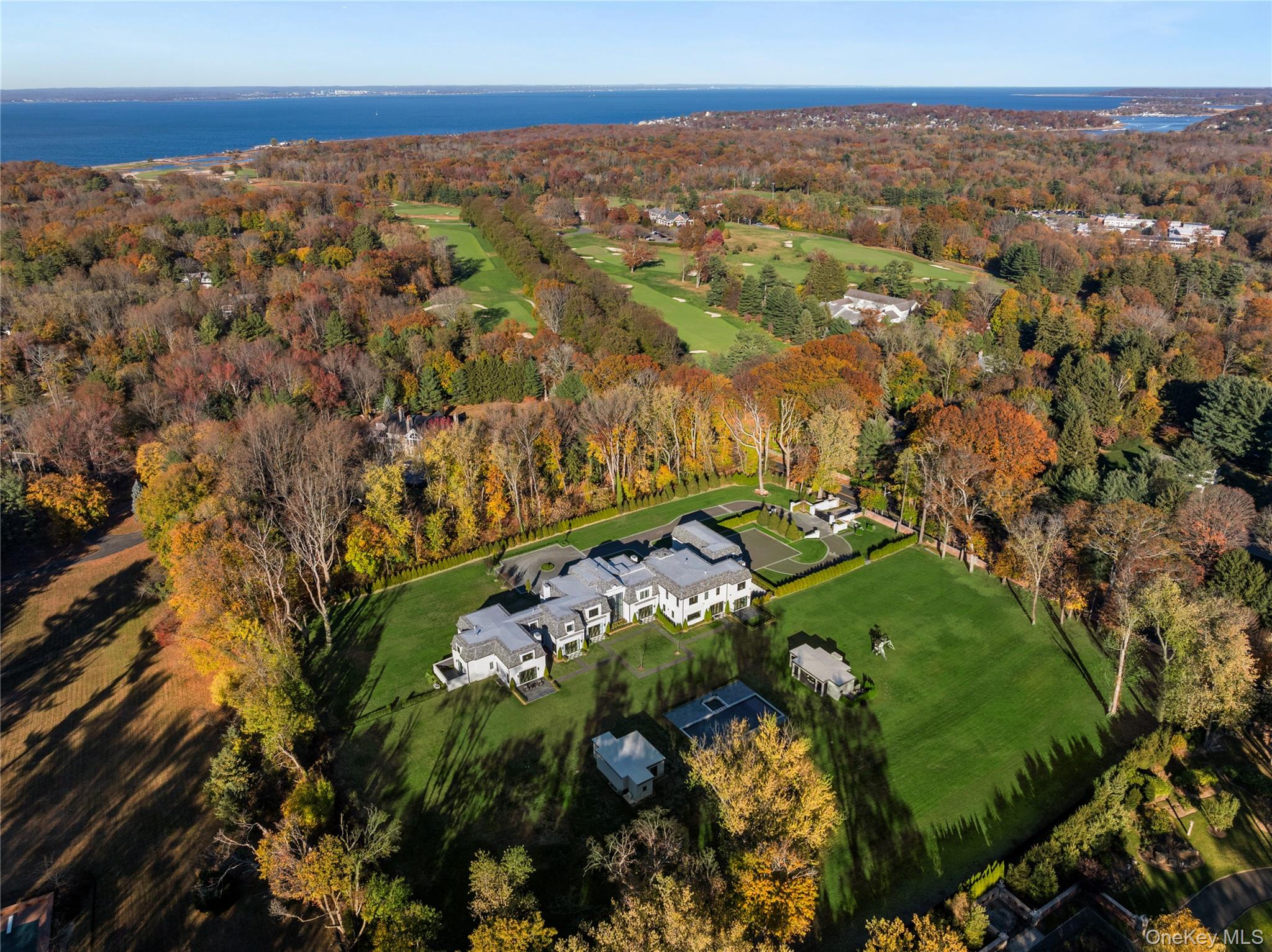 199 Lattingtown Road