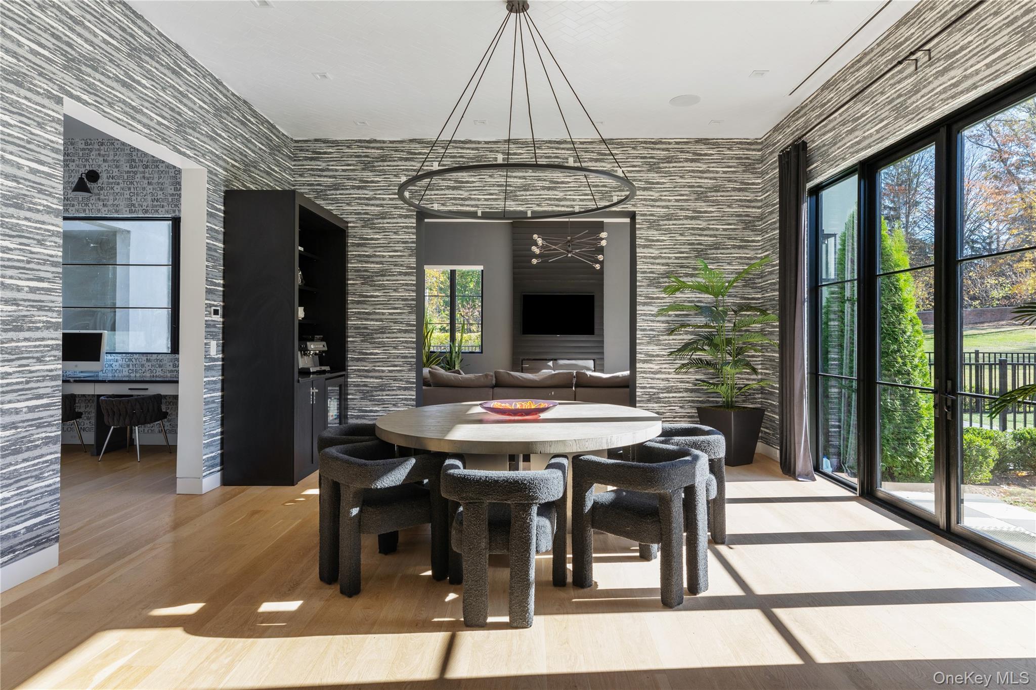 199 Lattingtown Road