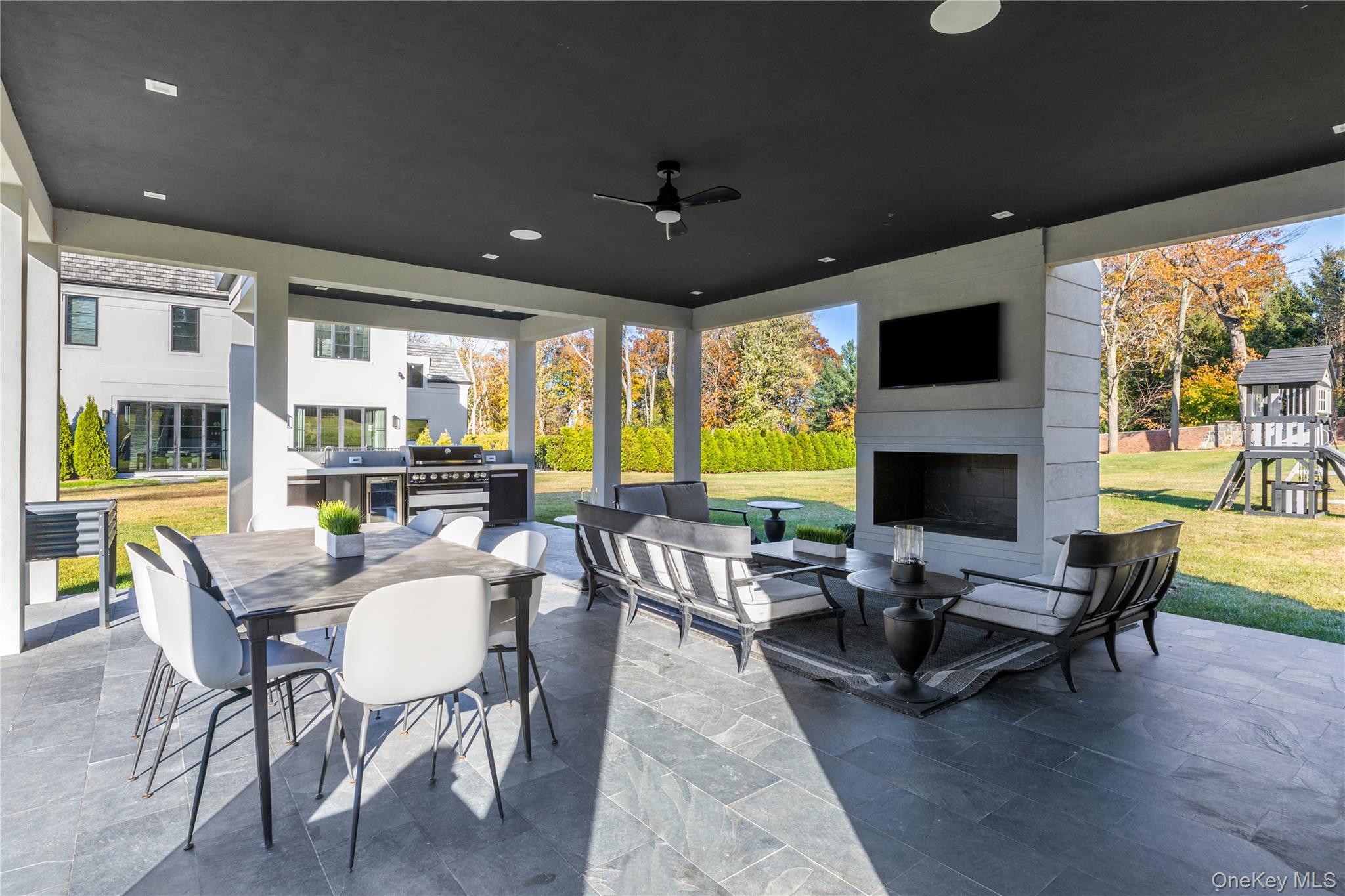 199 Lattingtown Road