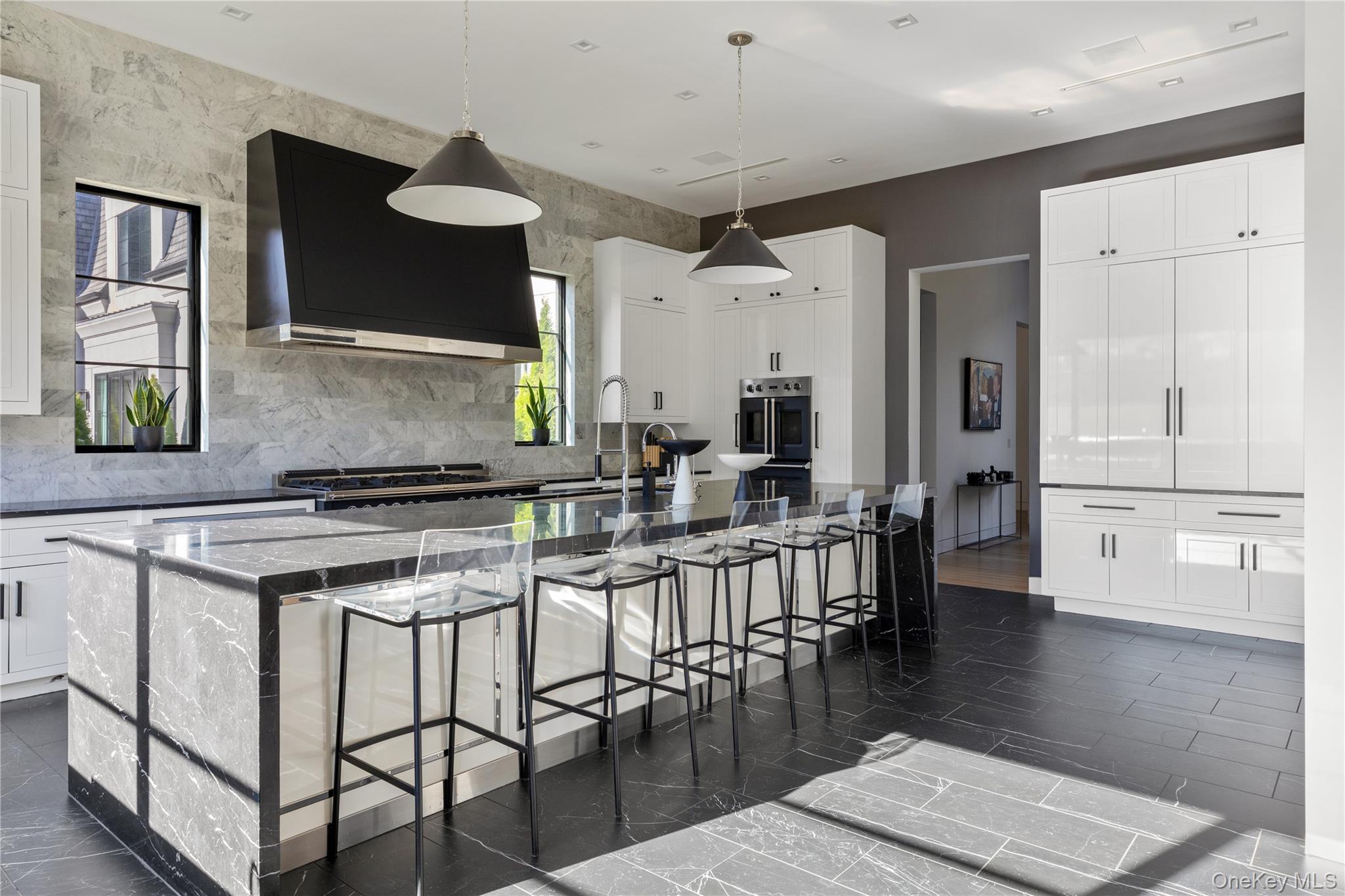 199 Lattingtown Road