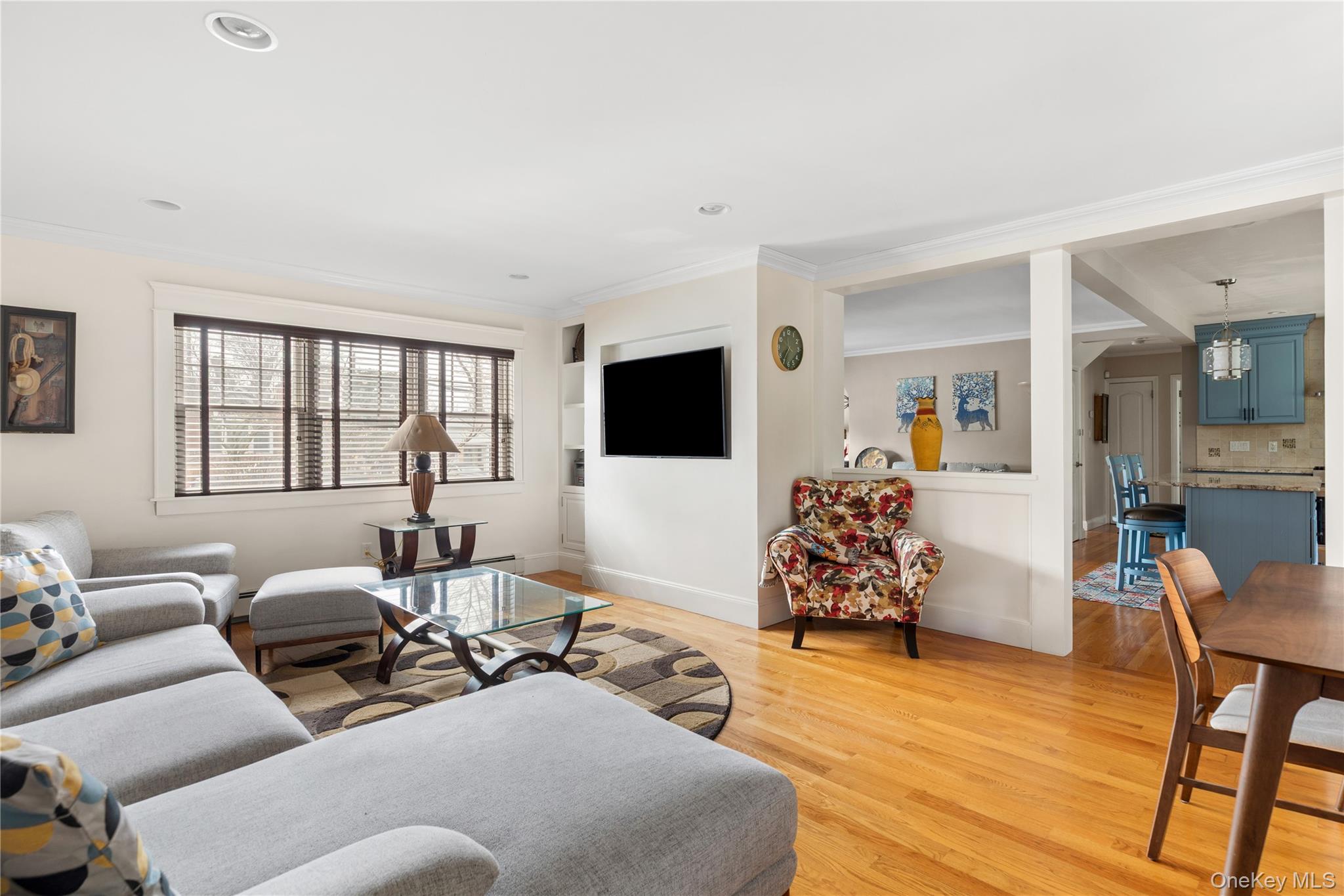 58 Roosevelt Avenue