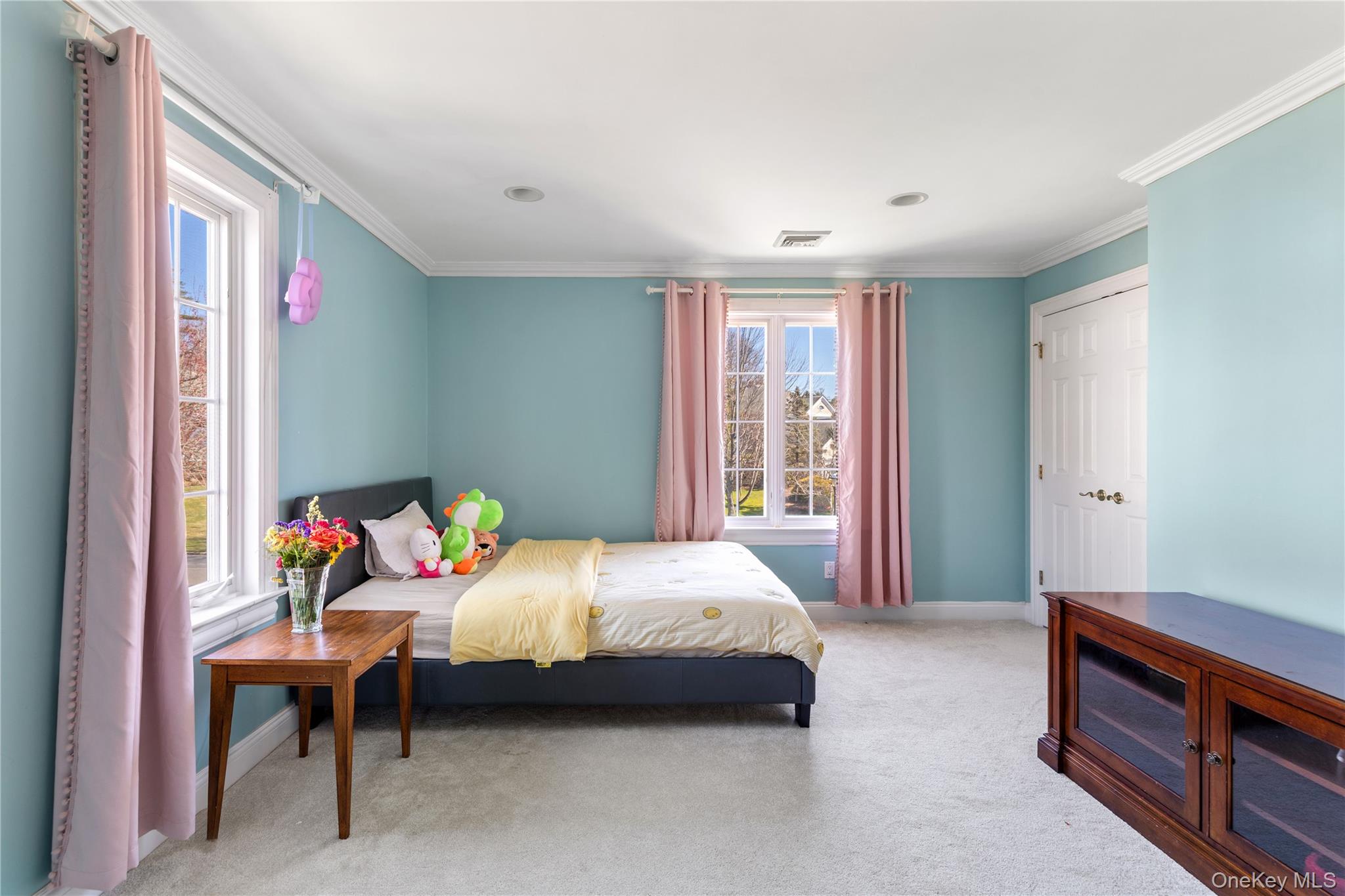 14 Meadow Lane