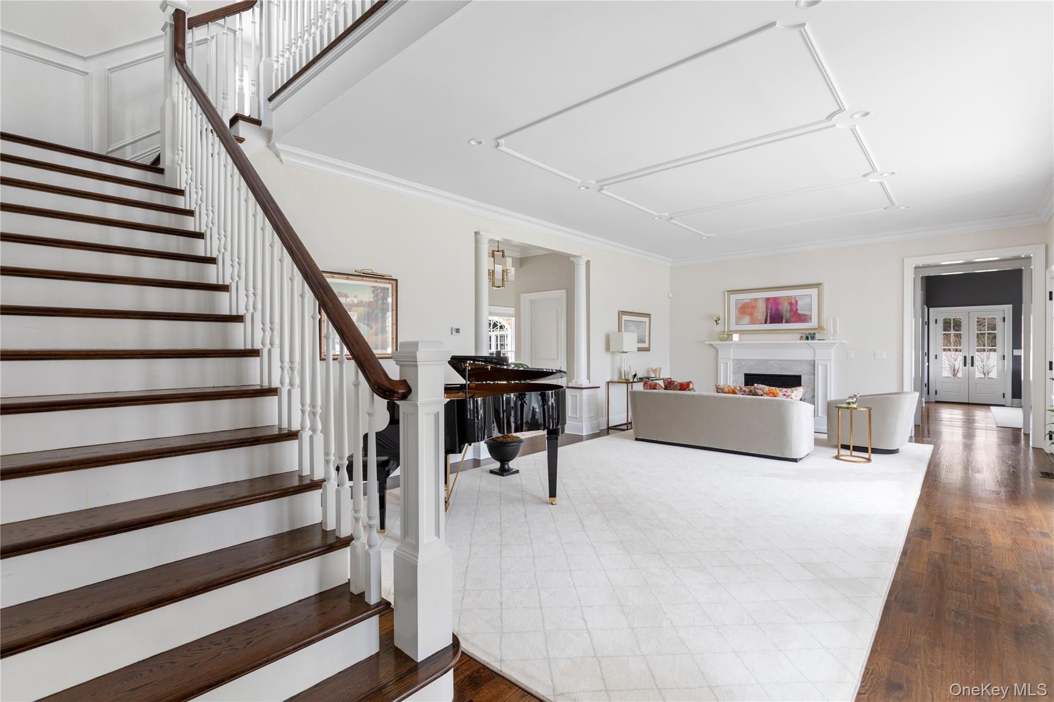 84 Cove Neck Road