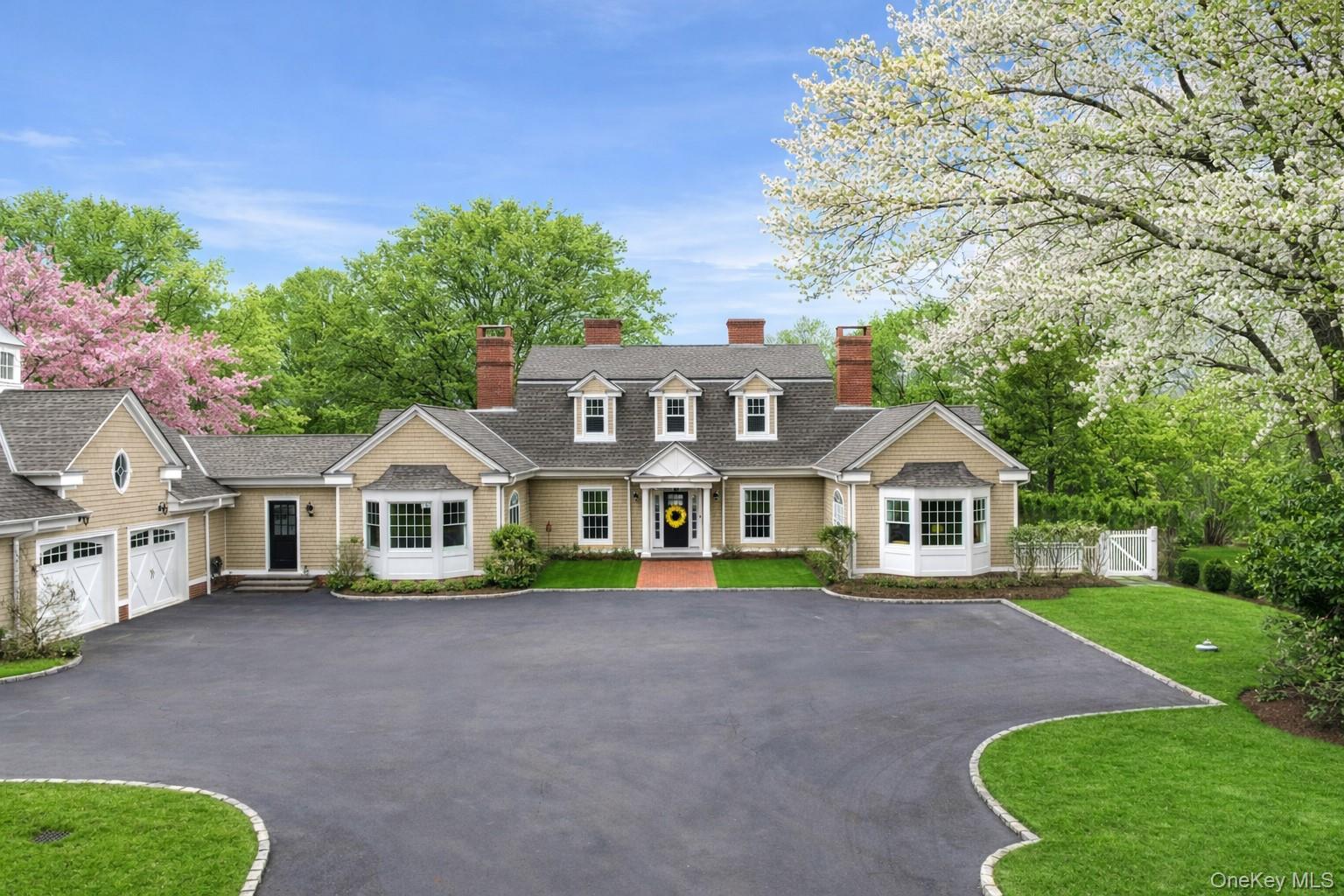 84 Cove Neck Road