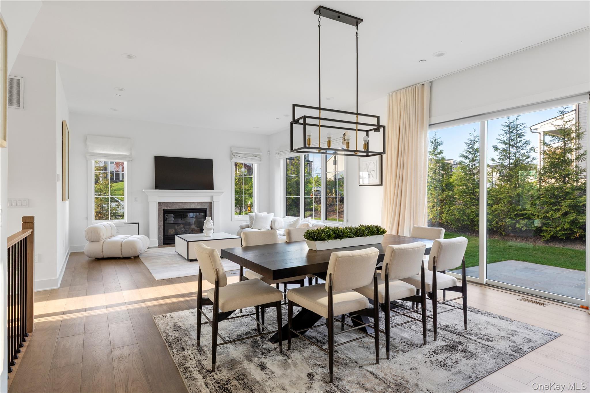 1 Sequoia Circle