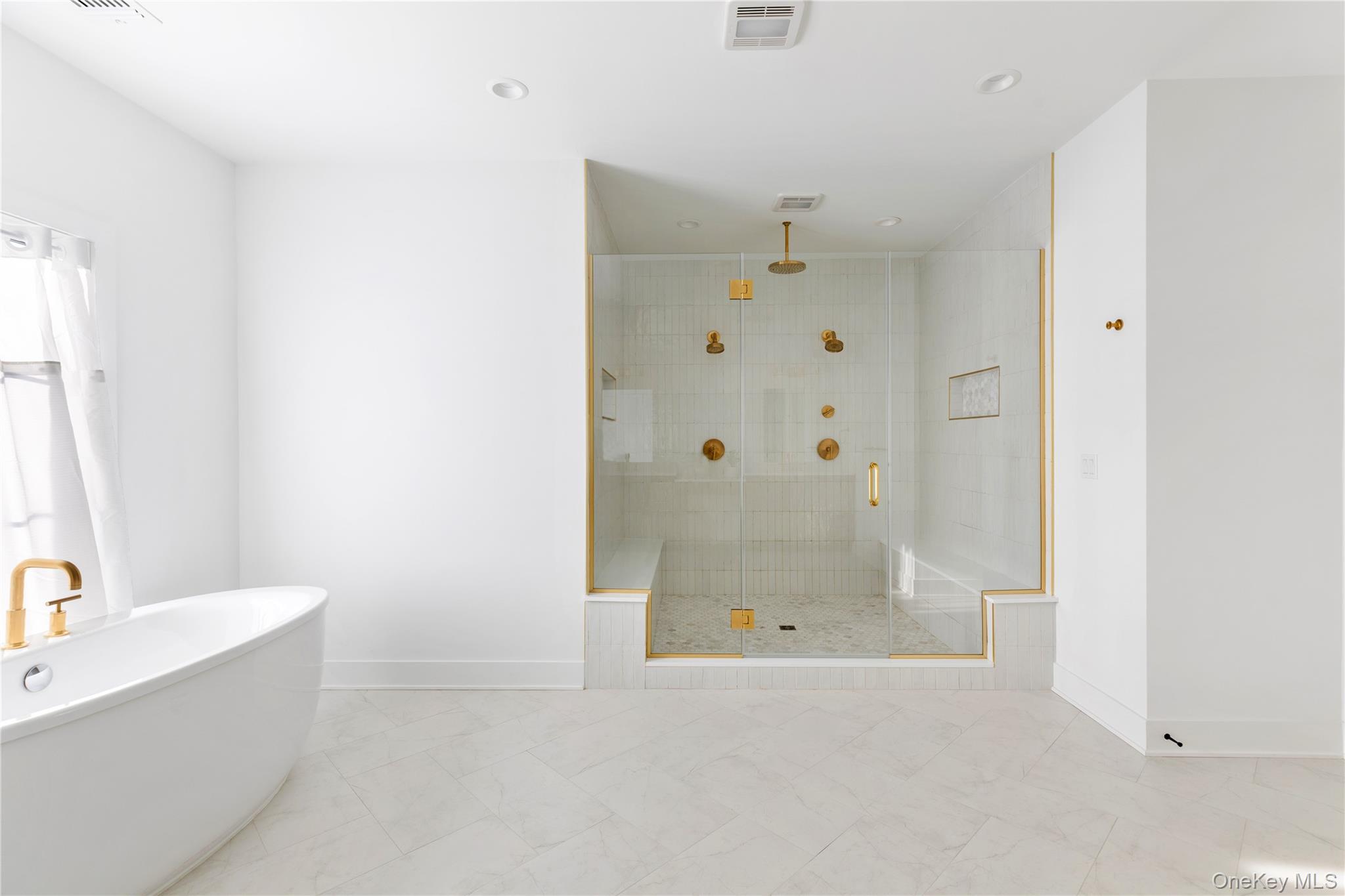 1 Sequoia Circle