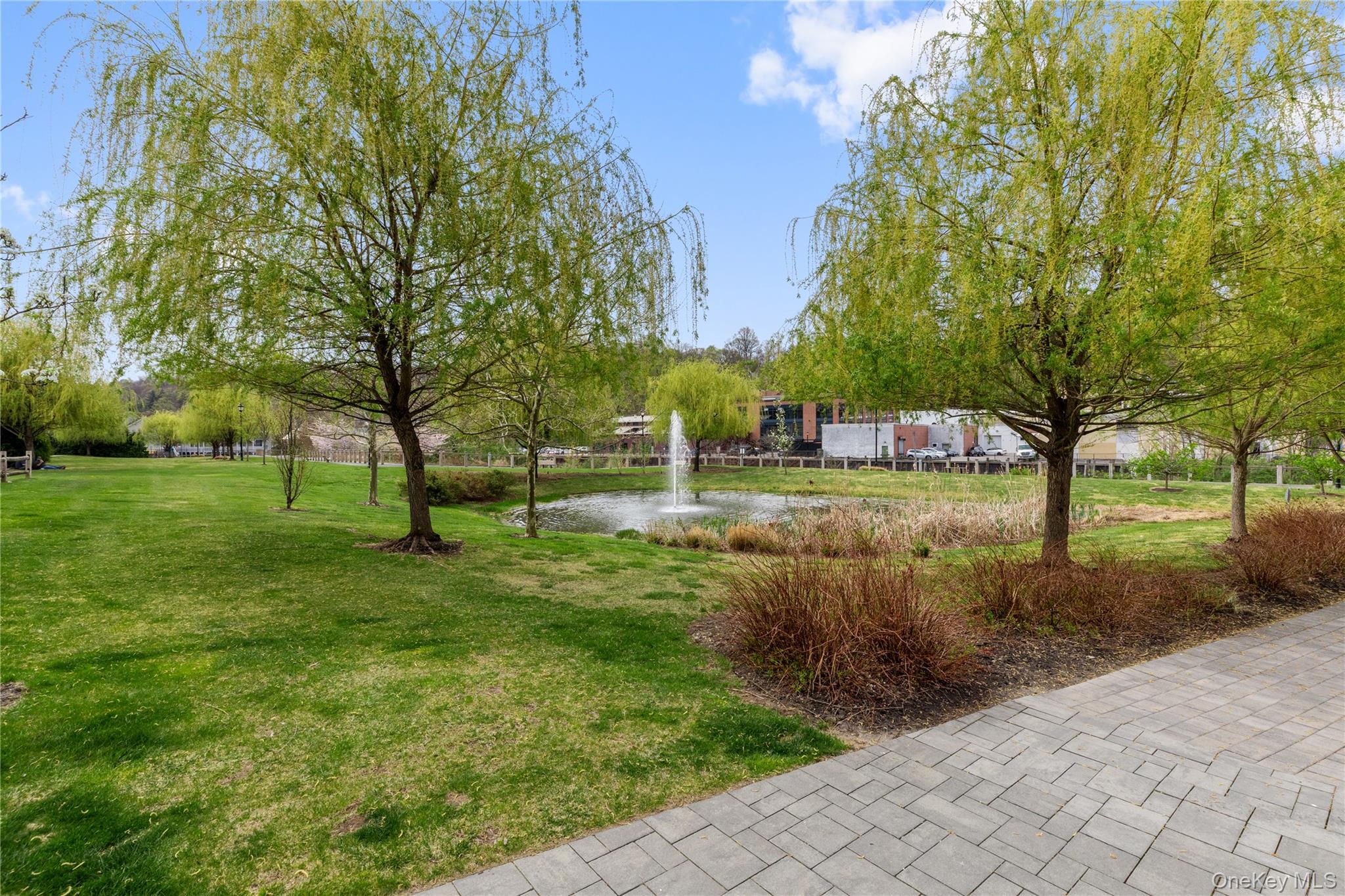 902 Mill Creek N Unit: 902