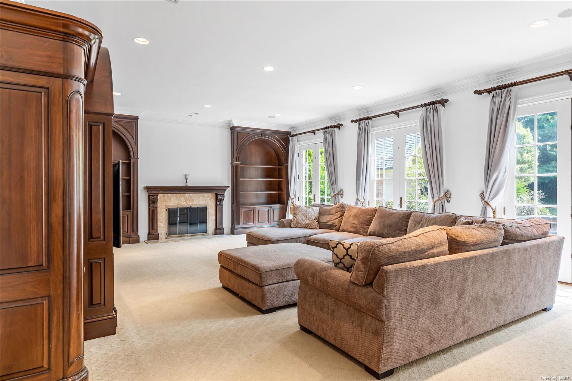 35 Applegreen Drive