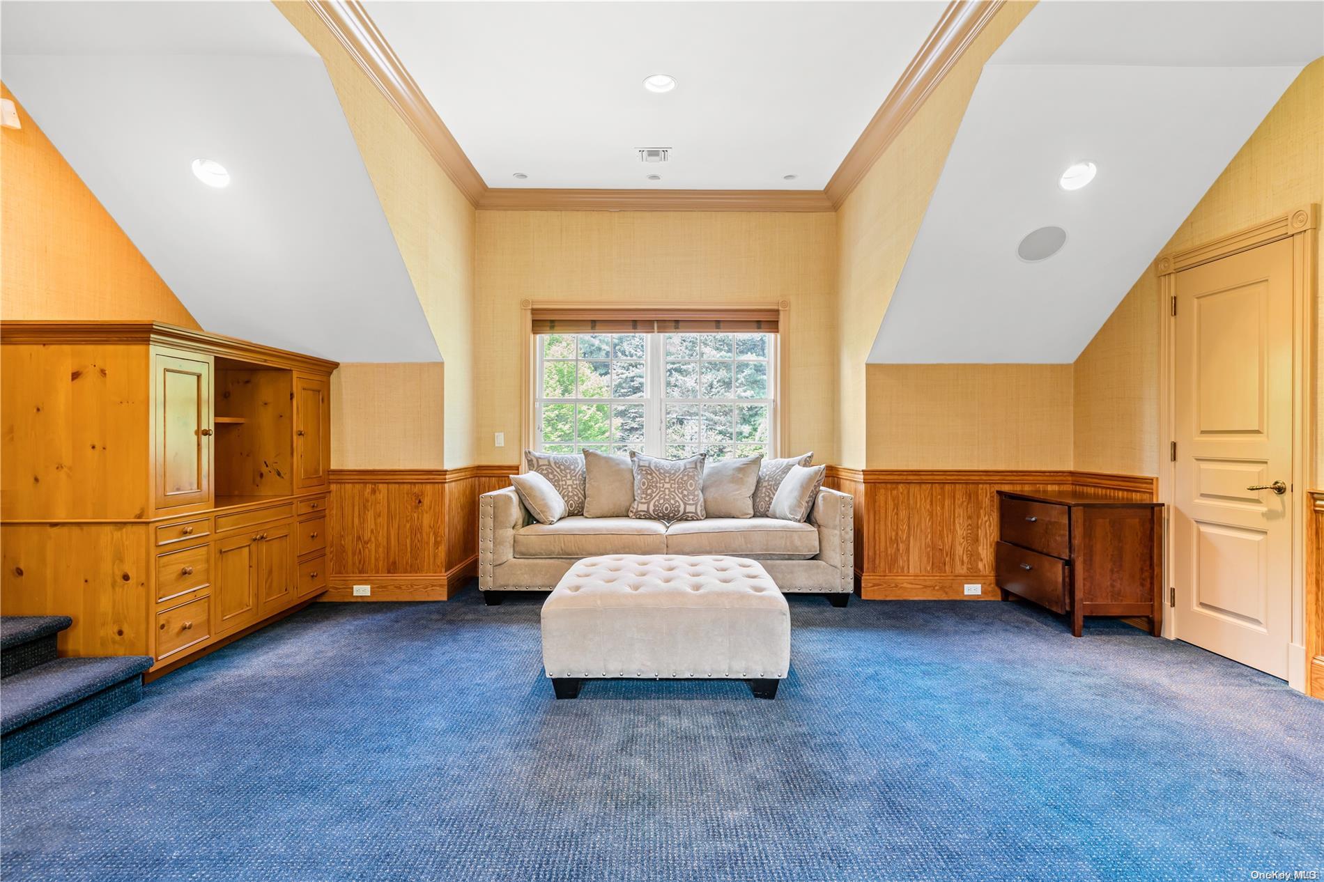 35 Applegreen Drive