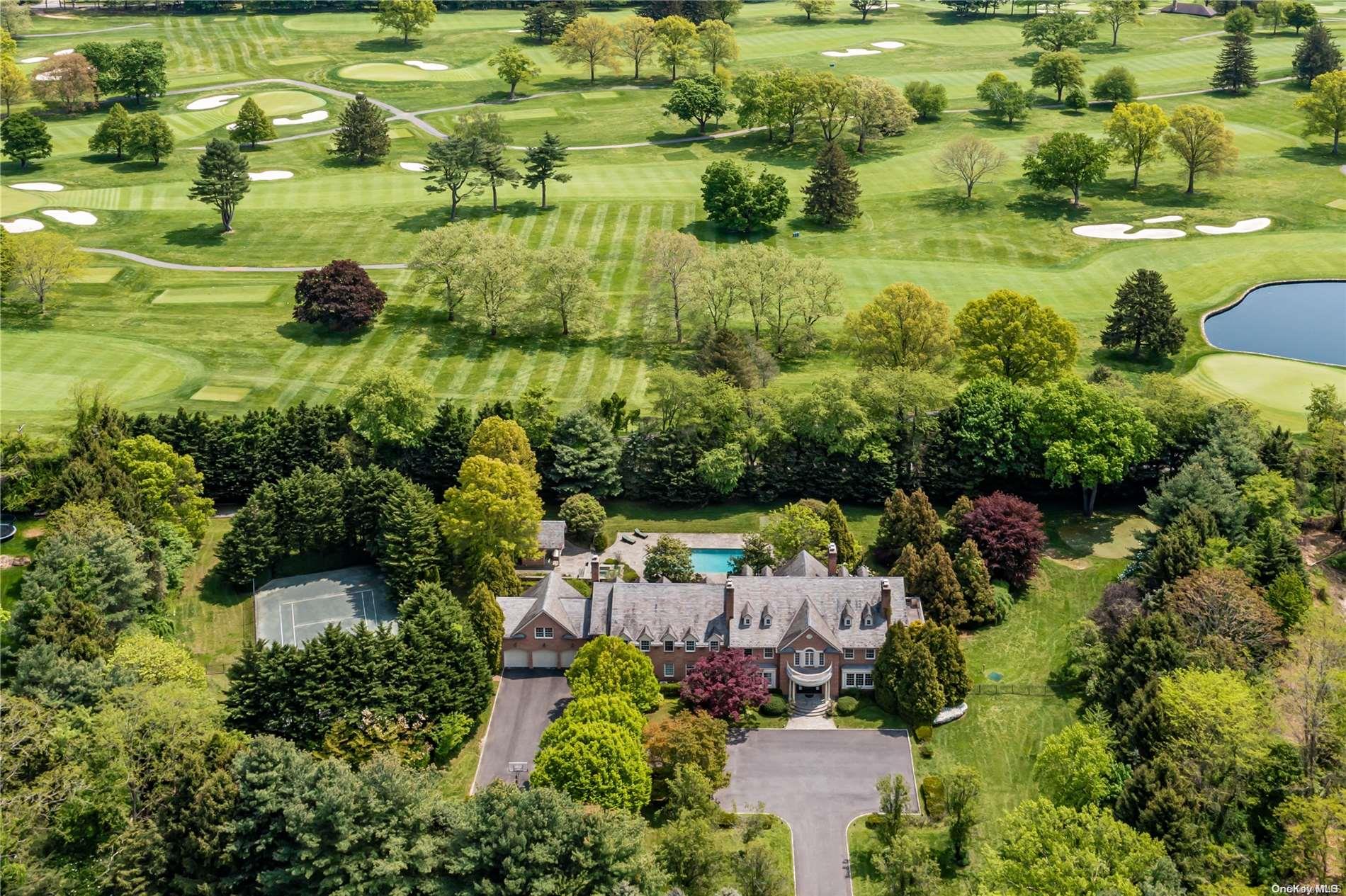 35 Applegreen Drive
