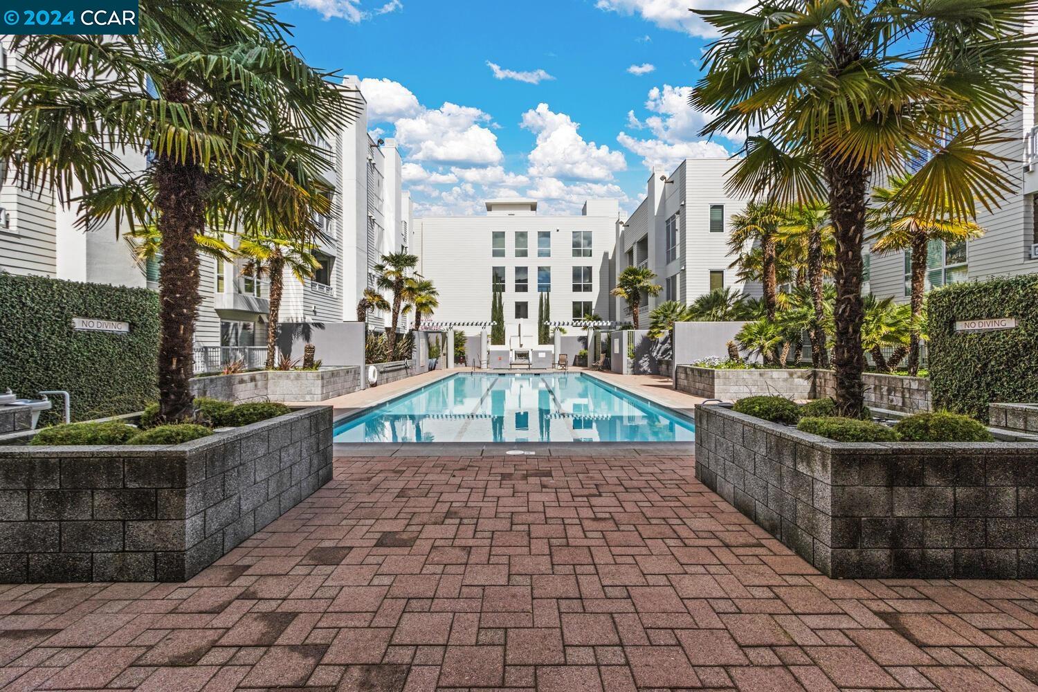 1655 N California Blvd # 139