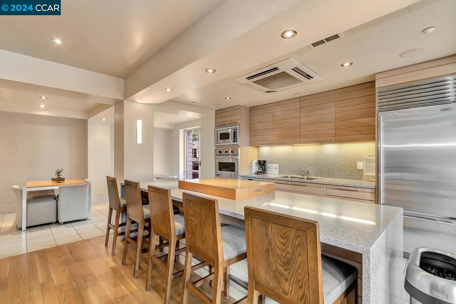 1655 N California Blvd # 139