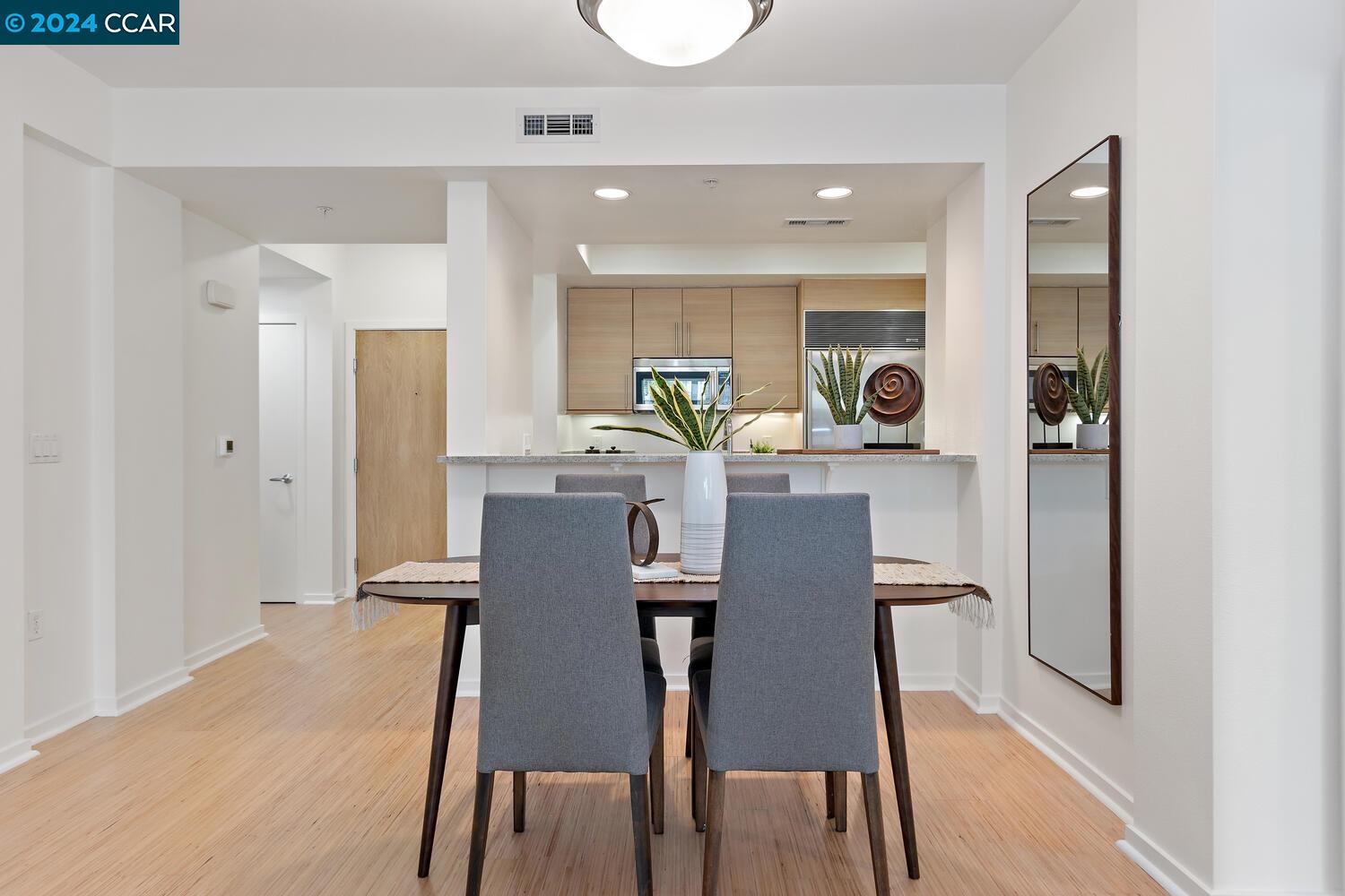 1655 N California Blvd # 139